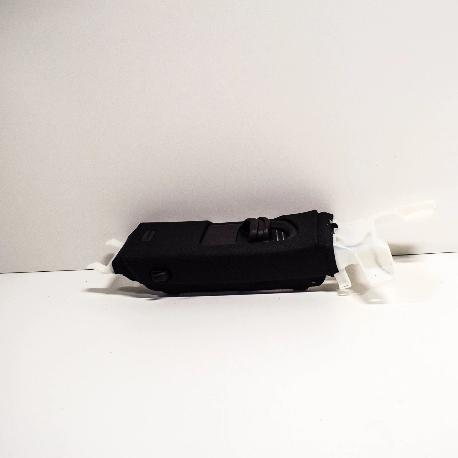 NEW AUDI A5 S5 8W6 LEFT SIDE PILLAR UPPER TRIM 8W6867243A V48 ORIGINAL