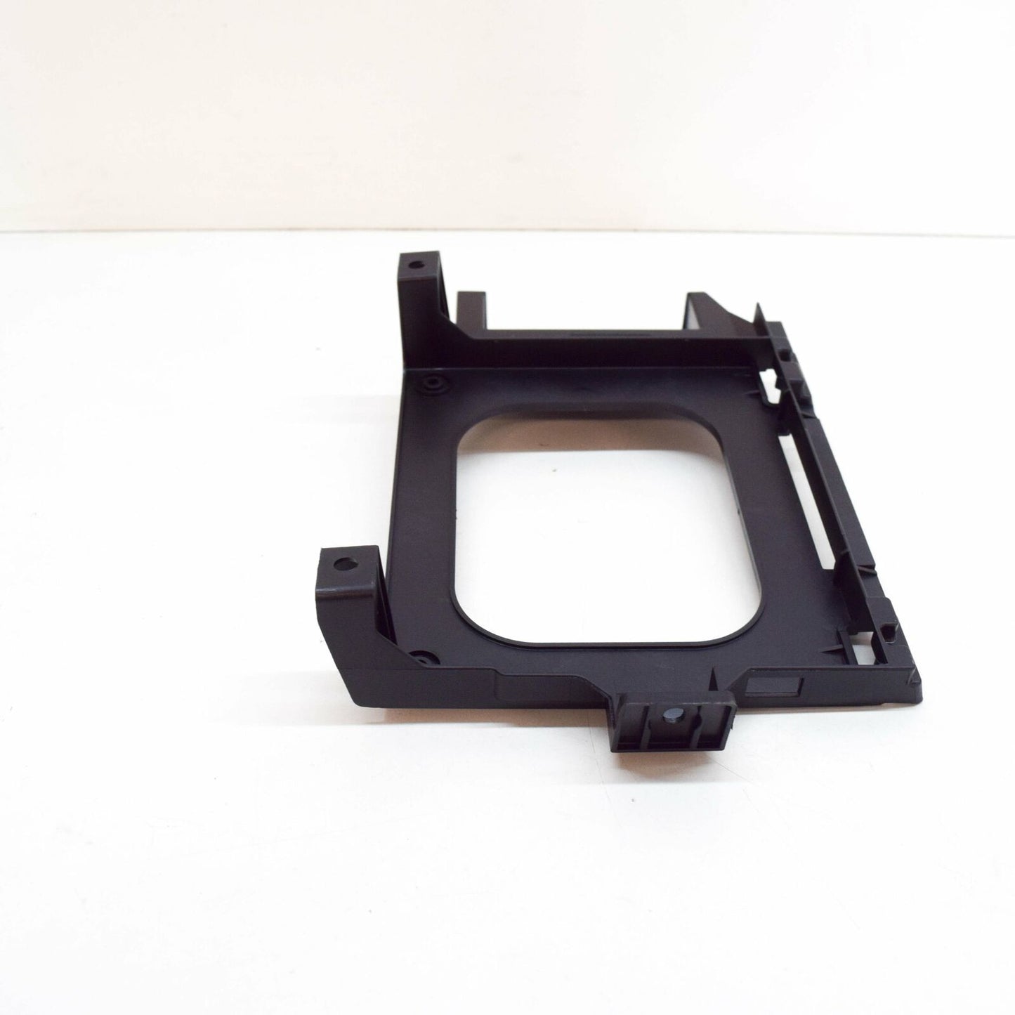 NEW VOLKSWAGEN GOLF MK7 RADIO AMPLIFIER BRACKET 5G0035933 ORIGINAL