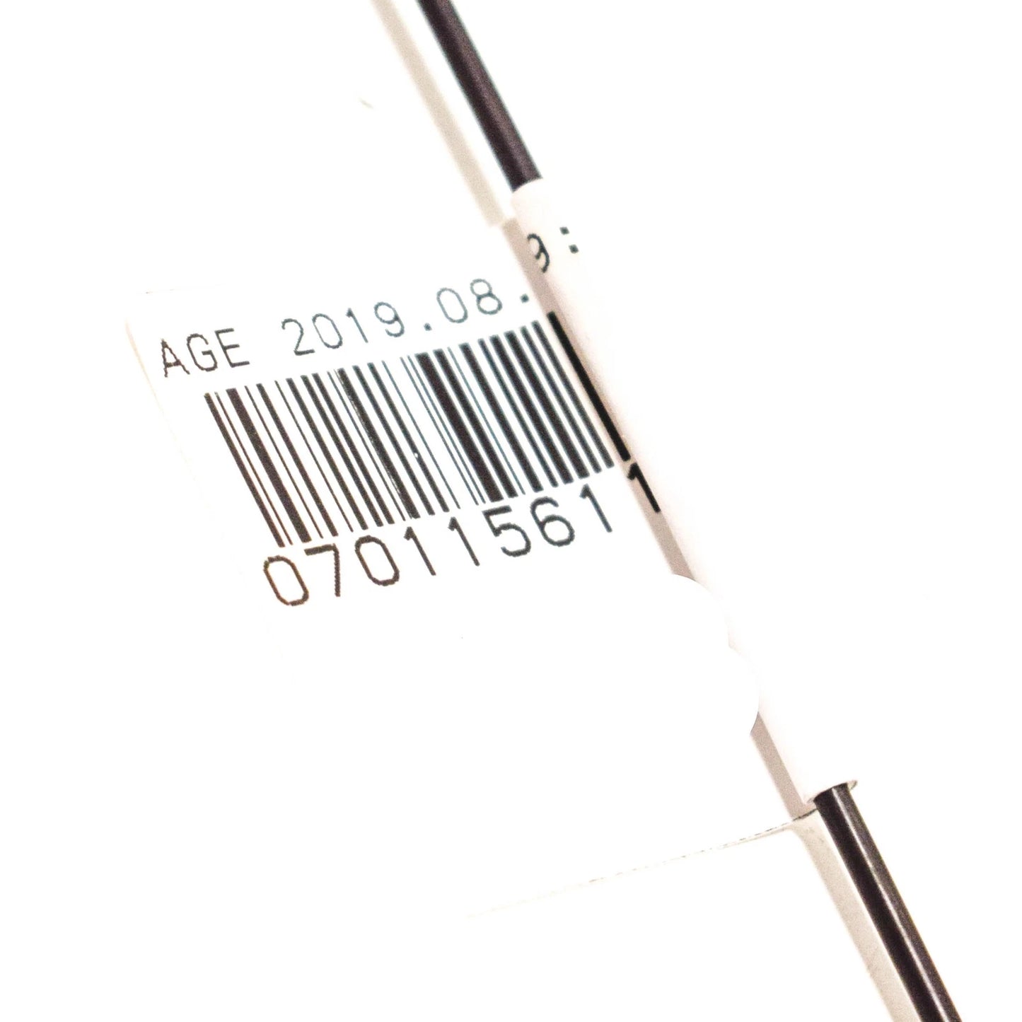 NEW VOLKSWAGEN TOUAREG 7L OIL DIPSTICK 070115611Q ORIGINAL