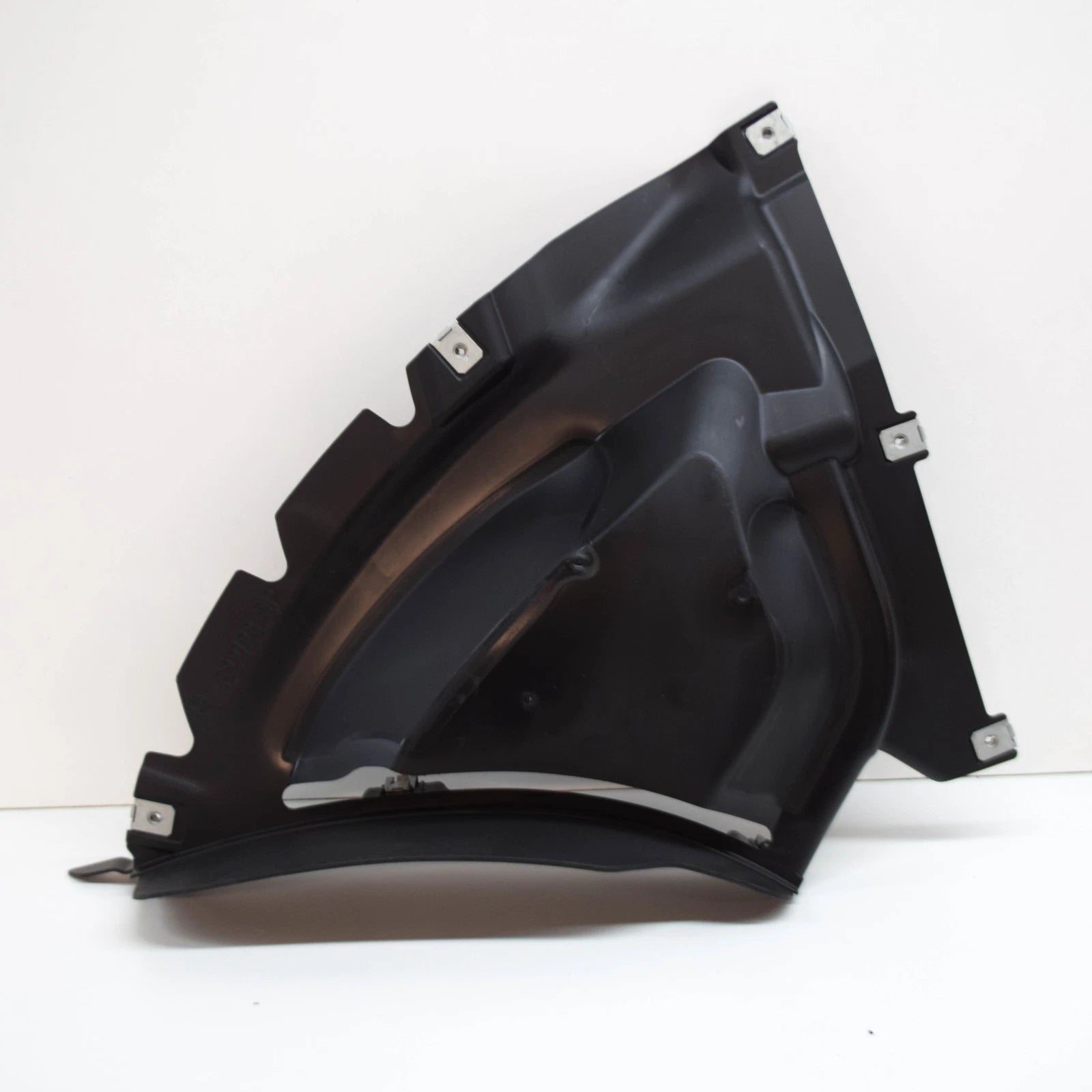 NEW BMW 3 F30 FRONT RIGHT ARCH LINER DEFLECTOR 51718057218 8057218 ORIGINAL