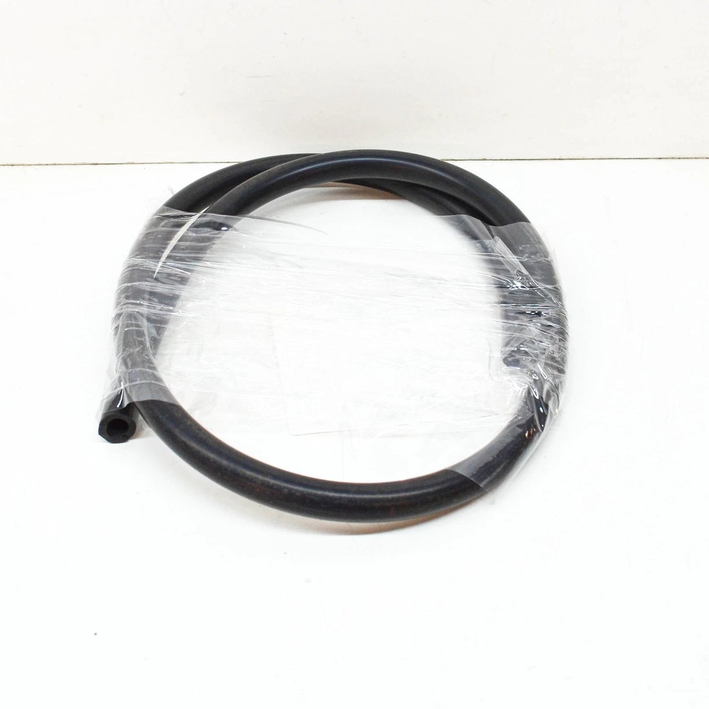 NEW BMW 5 G30 WINDSCREEN WASHER TANK HOSE 61677123866 7123866 2016 ORIGINAL