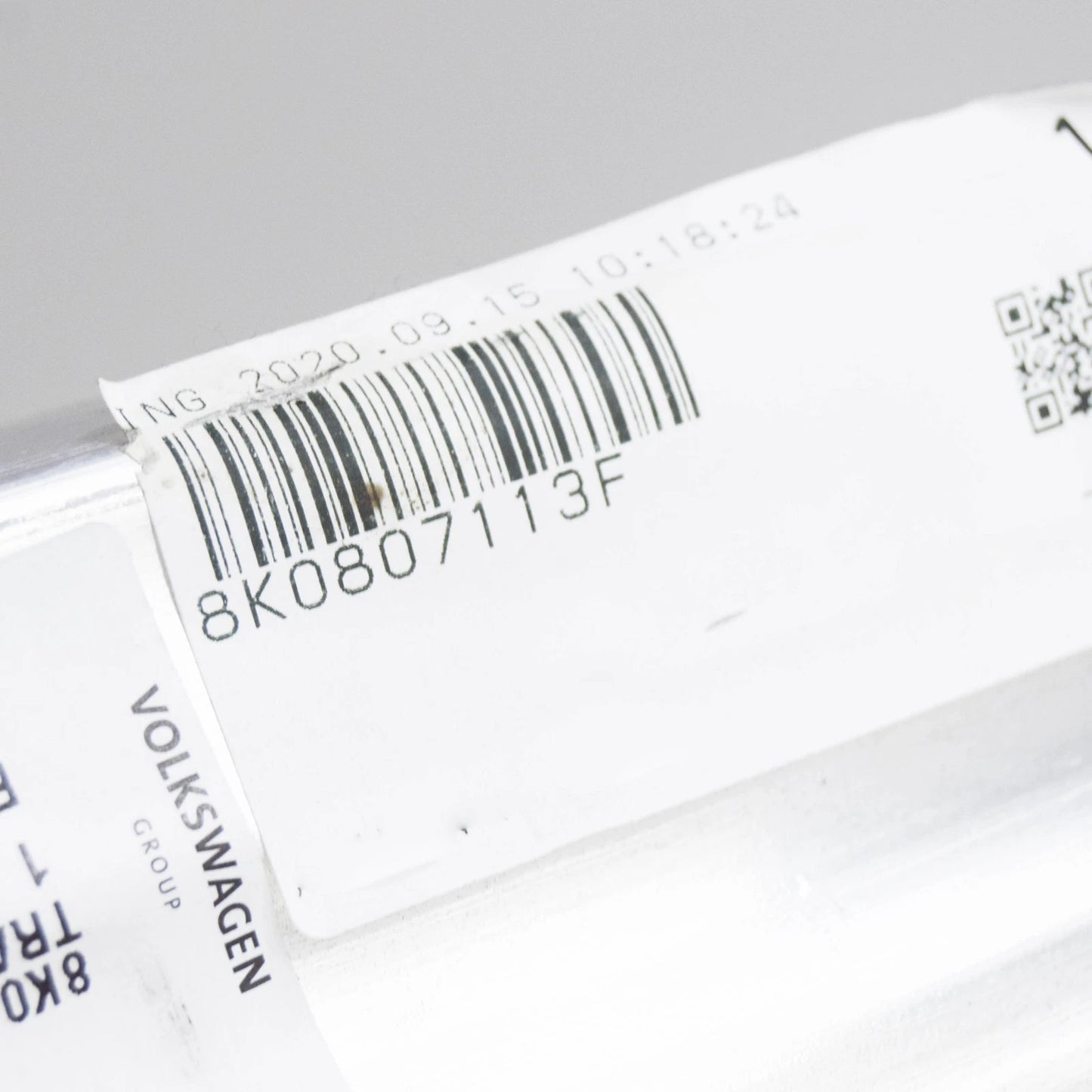 NEW AUDI A4 FRONT BUMPER CARRIER CRASH BAR 8K0807113F ORIGINAL