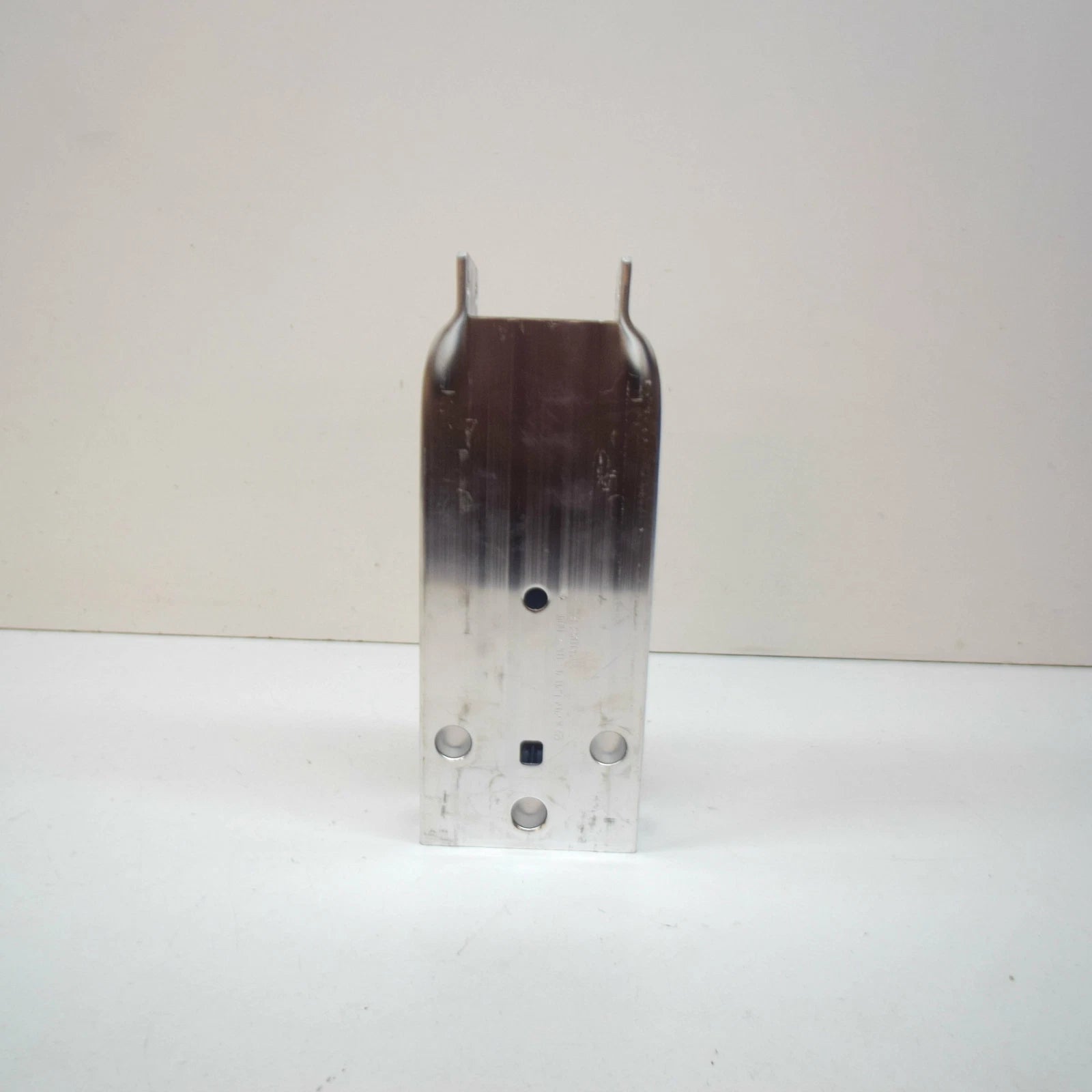 NEW MB GLA H247 FRONT BUMPER REINFORCEMENT EXTENSION A2476204301 ORIGINAL