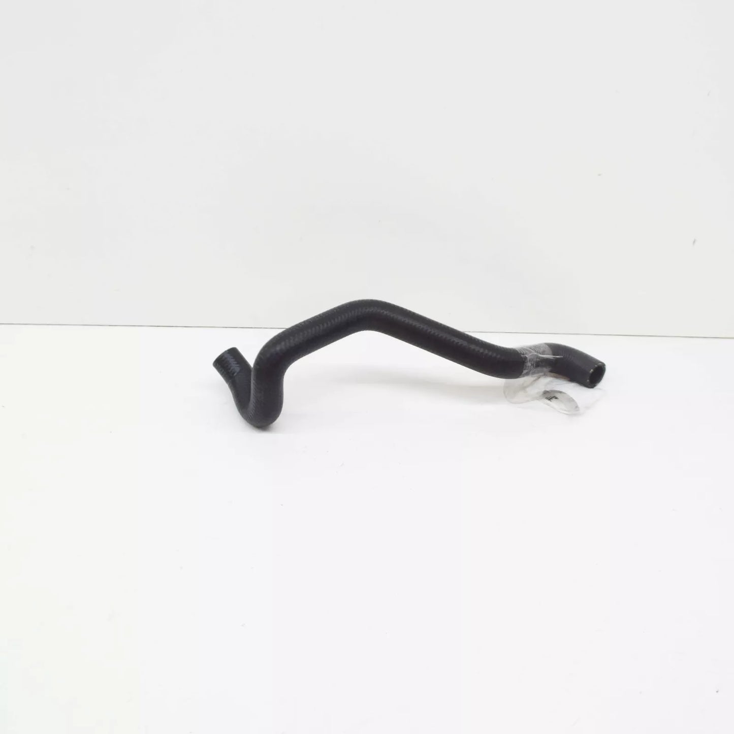 NEW MERCEDES-BENZ E W210 COOLANT PIPE A2108322794 ORIGINAL