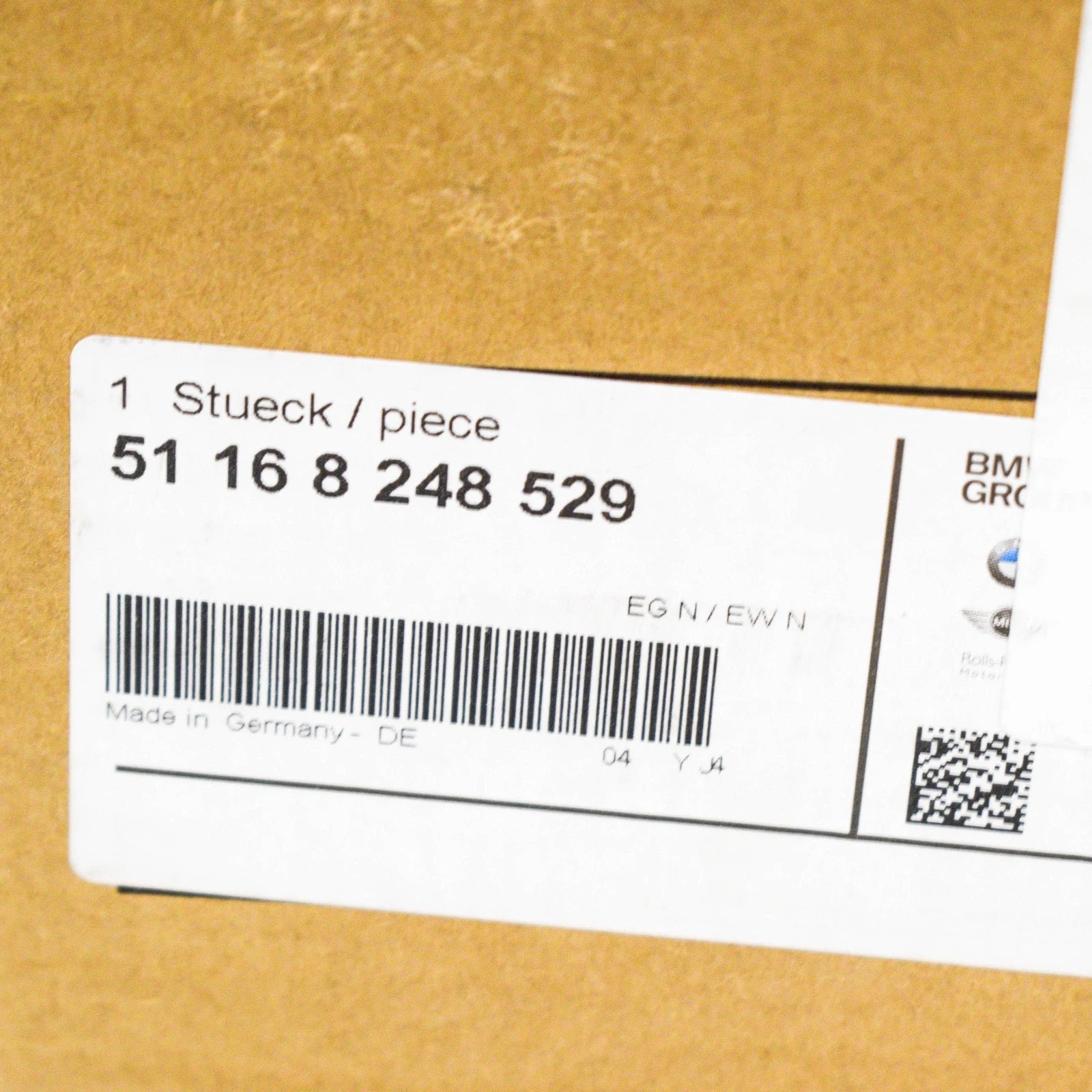 NEW BMW 3 E46 REAR CENTER CONSOLE UPPER PART 51168248529 8248529 2004 ORIGINAL