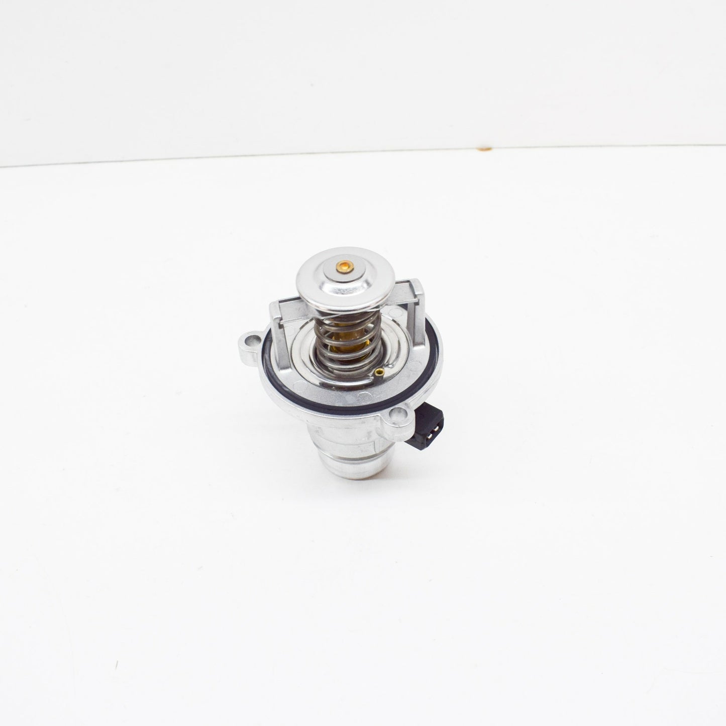 new bmw 7 e65 thermostat 11537586885 7586885 4.8 petrol 264kw original