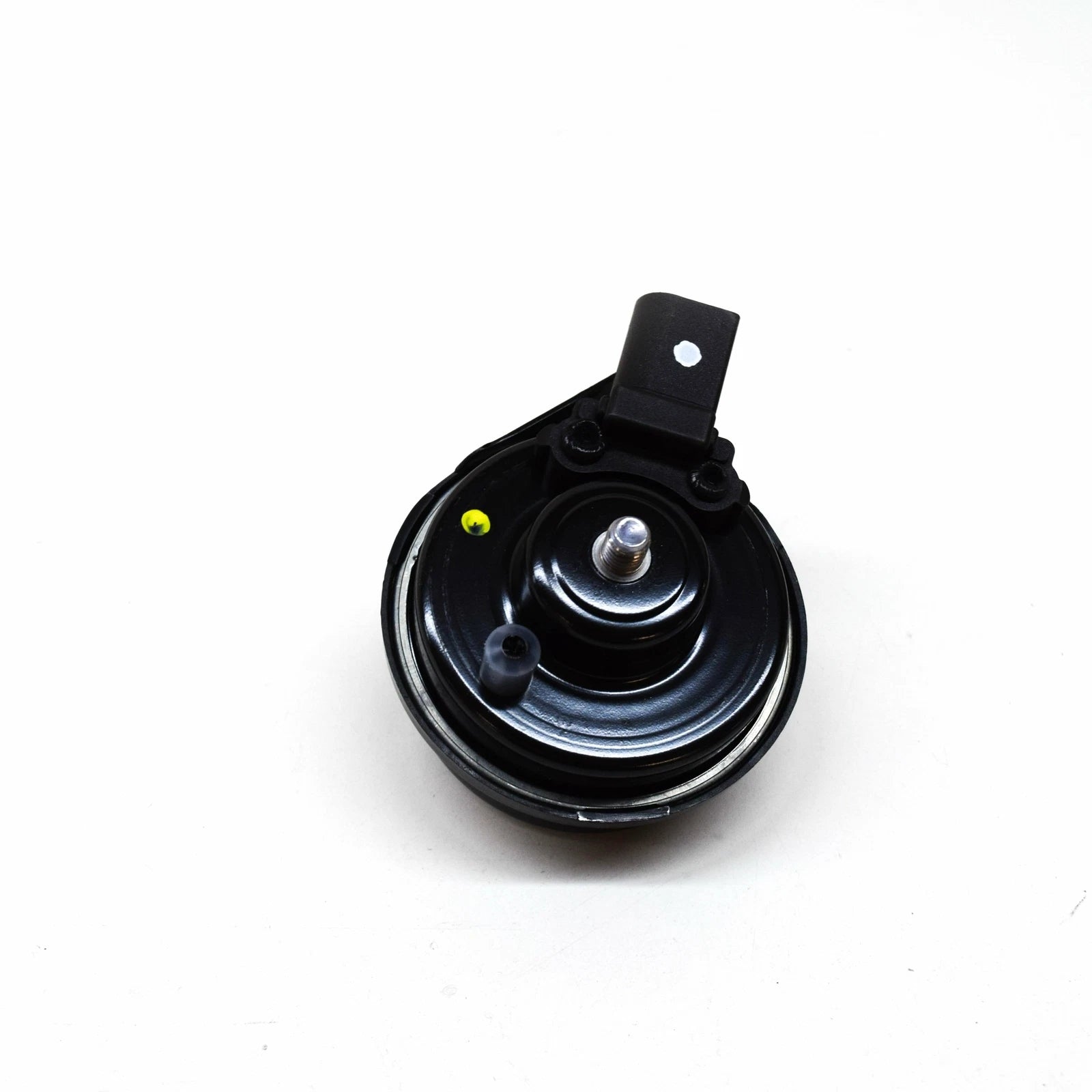 NEW AUDI A4 B9 RIGHT SIDE LOW NOTE HORN FANFARE 8W0951221