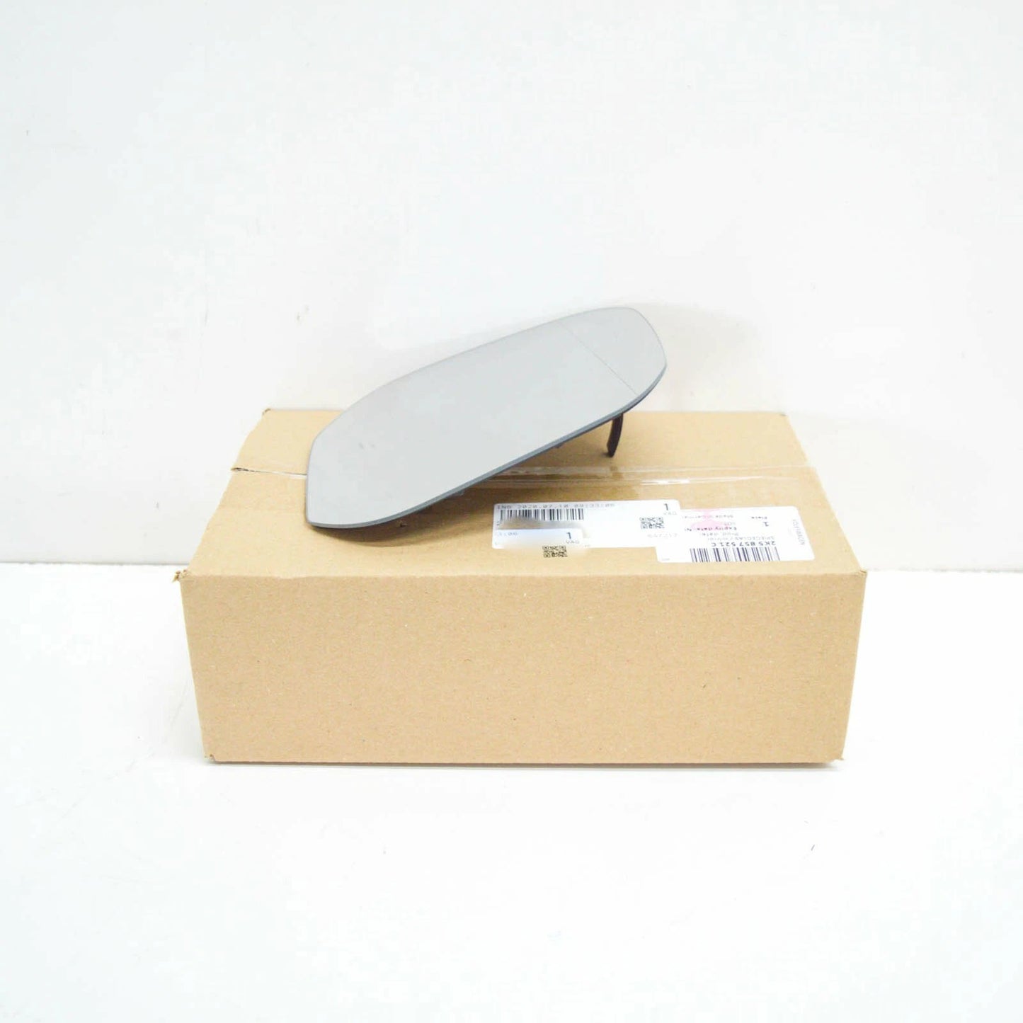 NEW VOLKSWAGEN CADDY 2K FRONT LEFT DOOR MIRROR GLASS LHD 2K5857521C