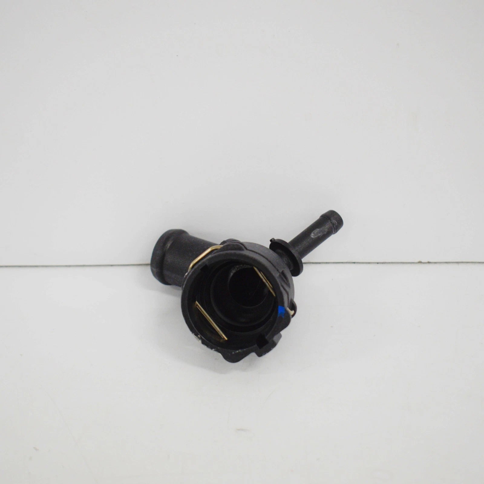 NEW AUDI A3 S3 8V COOLING COUPLING PIECE 5Q0122291BB ORIGINAL