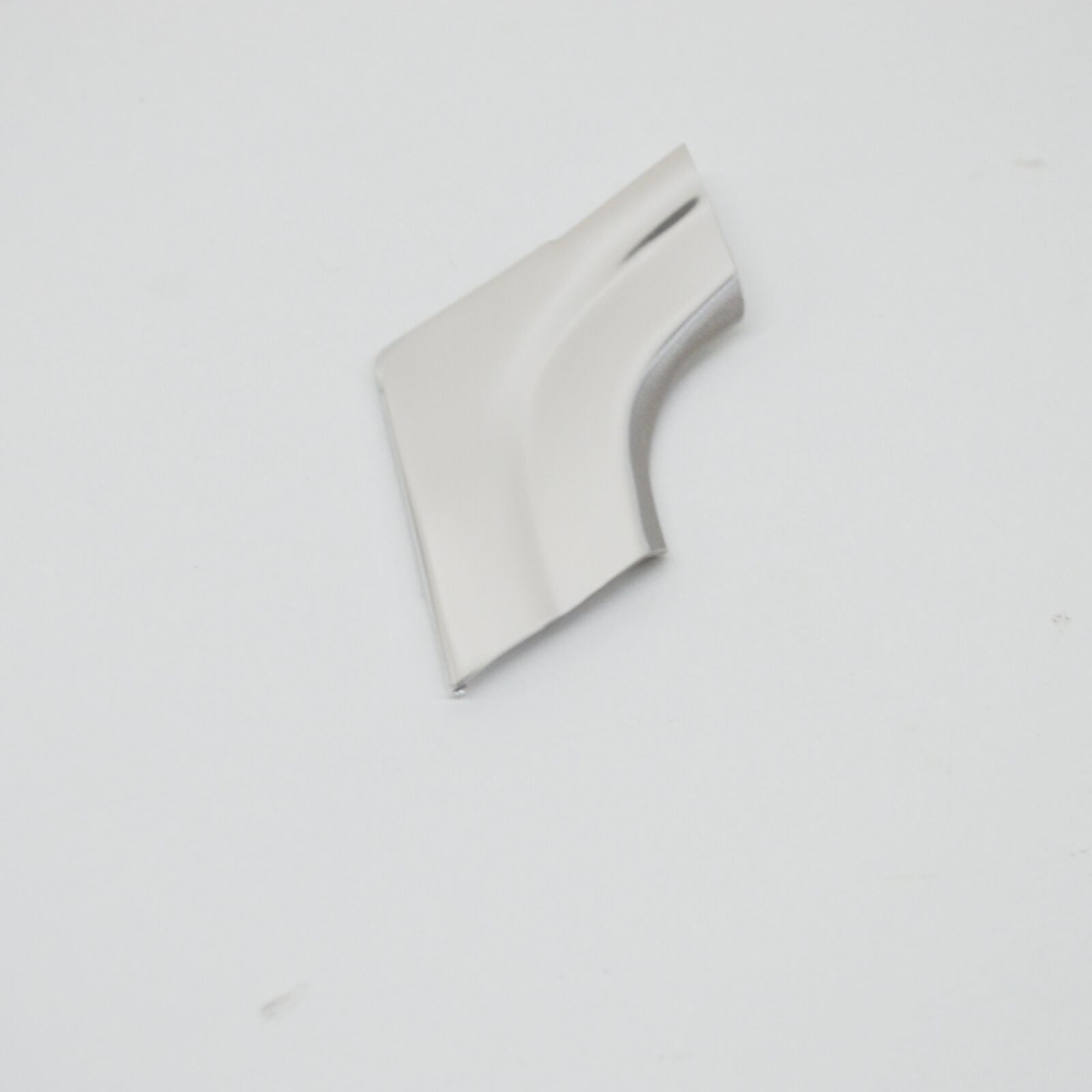 NEW MERCEDES-BENZ SL R107 WINDSHIELD RIGHT BOTTOM MOLDING A1076712230 ORIGINAL