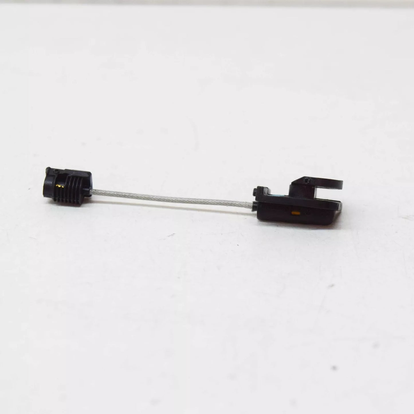 NEW VOLKSWAGEN GOLF MK4 FRONT DOOR LOCK CABLE WITH CLIP 1J3837069B