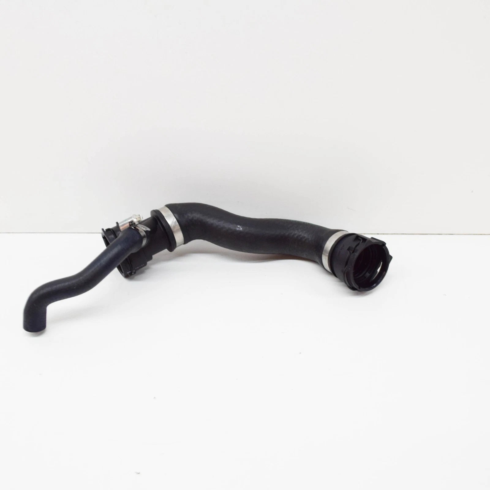 NEW BMW 3 E46 COOLING SYSTEM WATER HOSE 11537787174 7787174 ORIGINAL