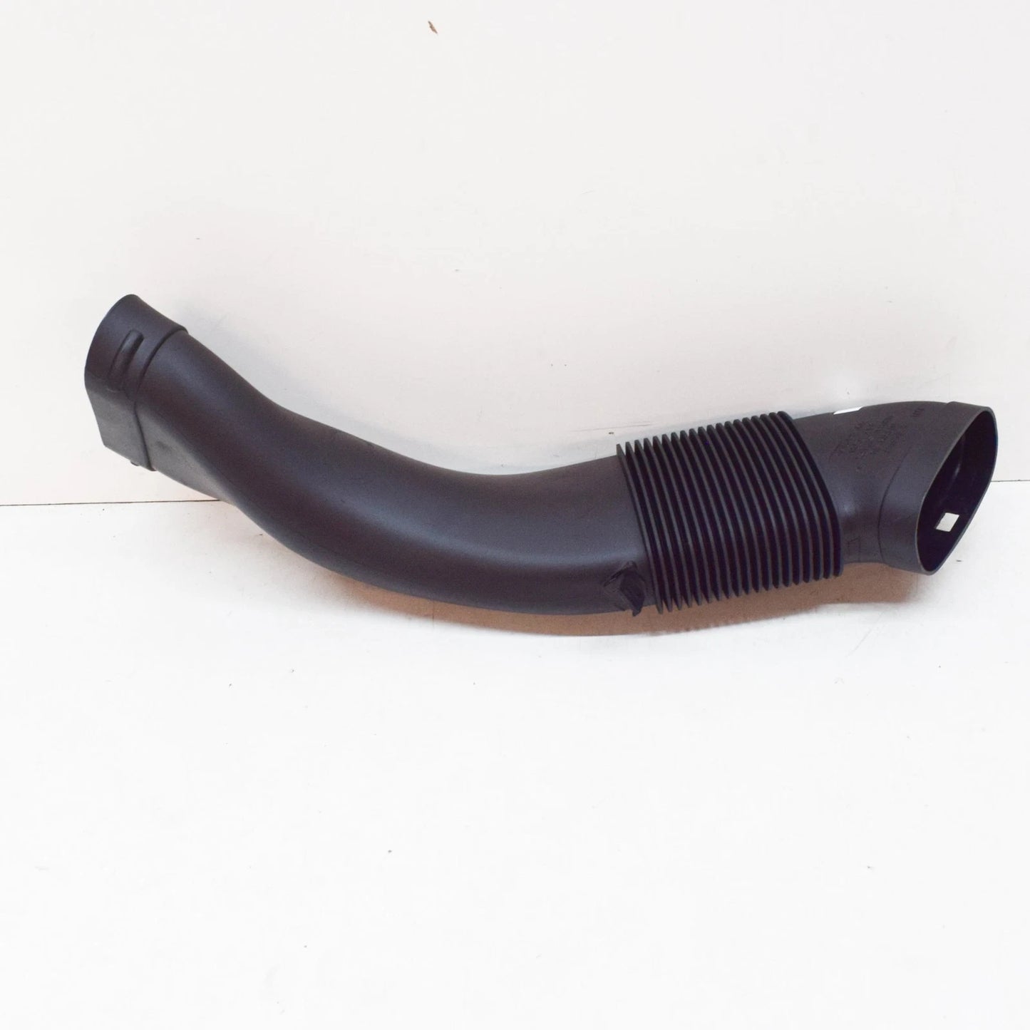 NEW BMW X5 F15 AIR INTAKE DUCT 13718514007 XDRIVE 25 D ORIGINAL