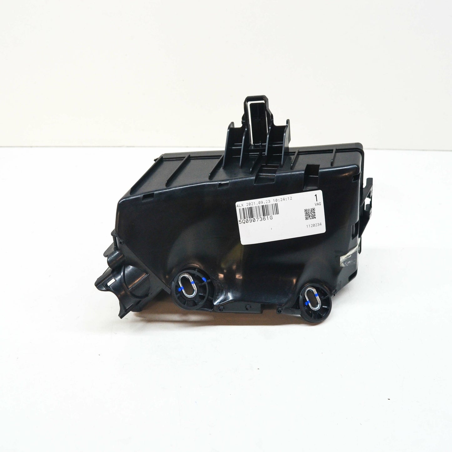 NEW AUDI Q3 F3 ENGINE BAY CENTRAL FUSE AND RELAY BOX HOUSING 5Q0907361G ORIGINAL