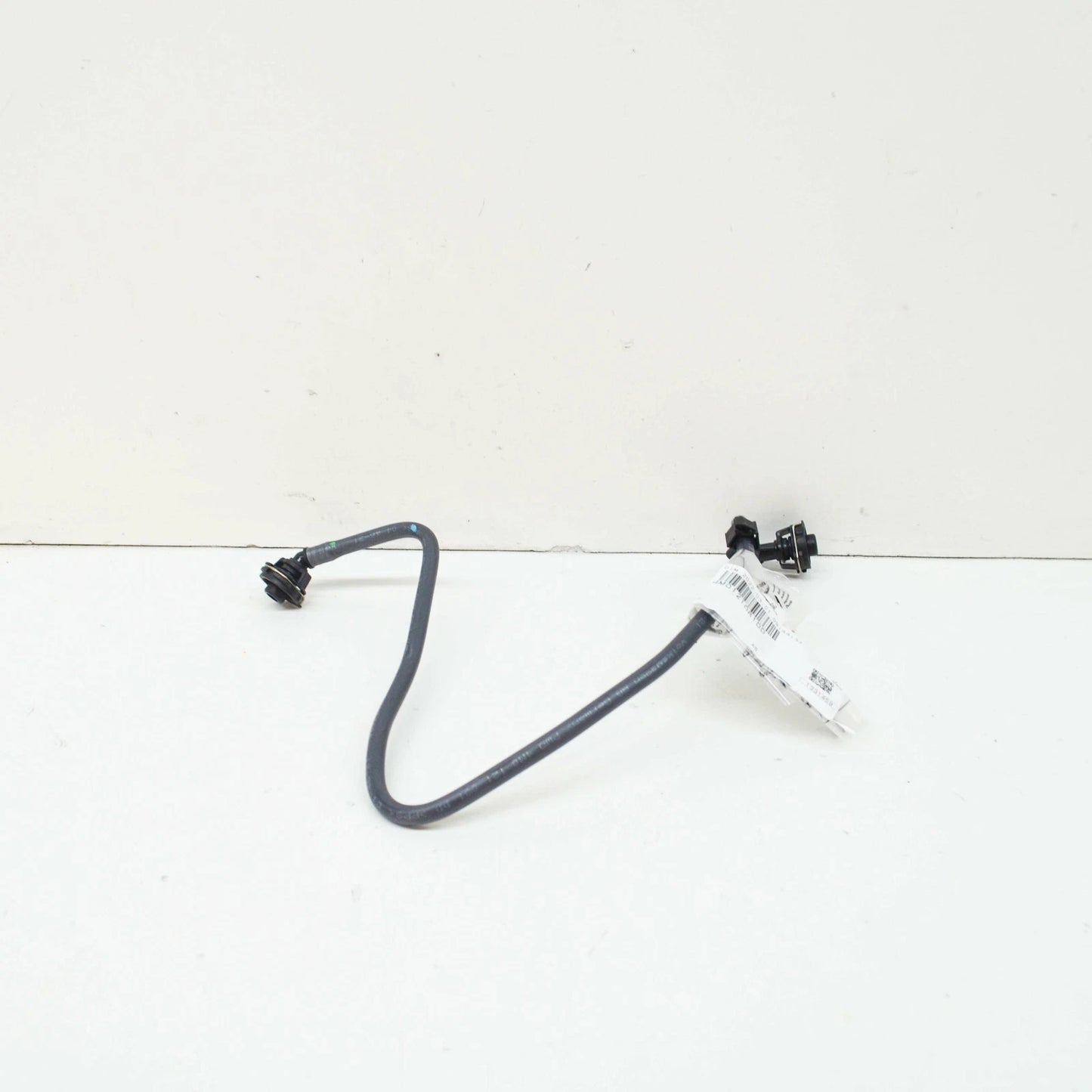 NEW AUDI Q8 ENGINE COOLANT HOSE PIPE 4M0121081DD ORIGINAL