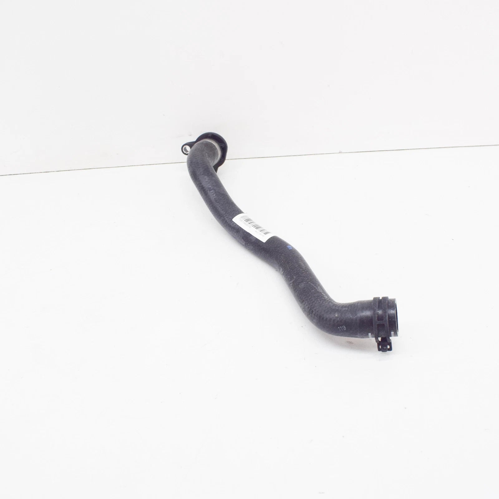 NEW BMW 5 F10 THERMOSTAT WATER COOLING HOSE 11537581063 ORIGINAL