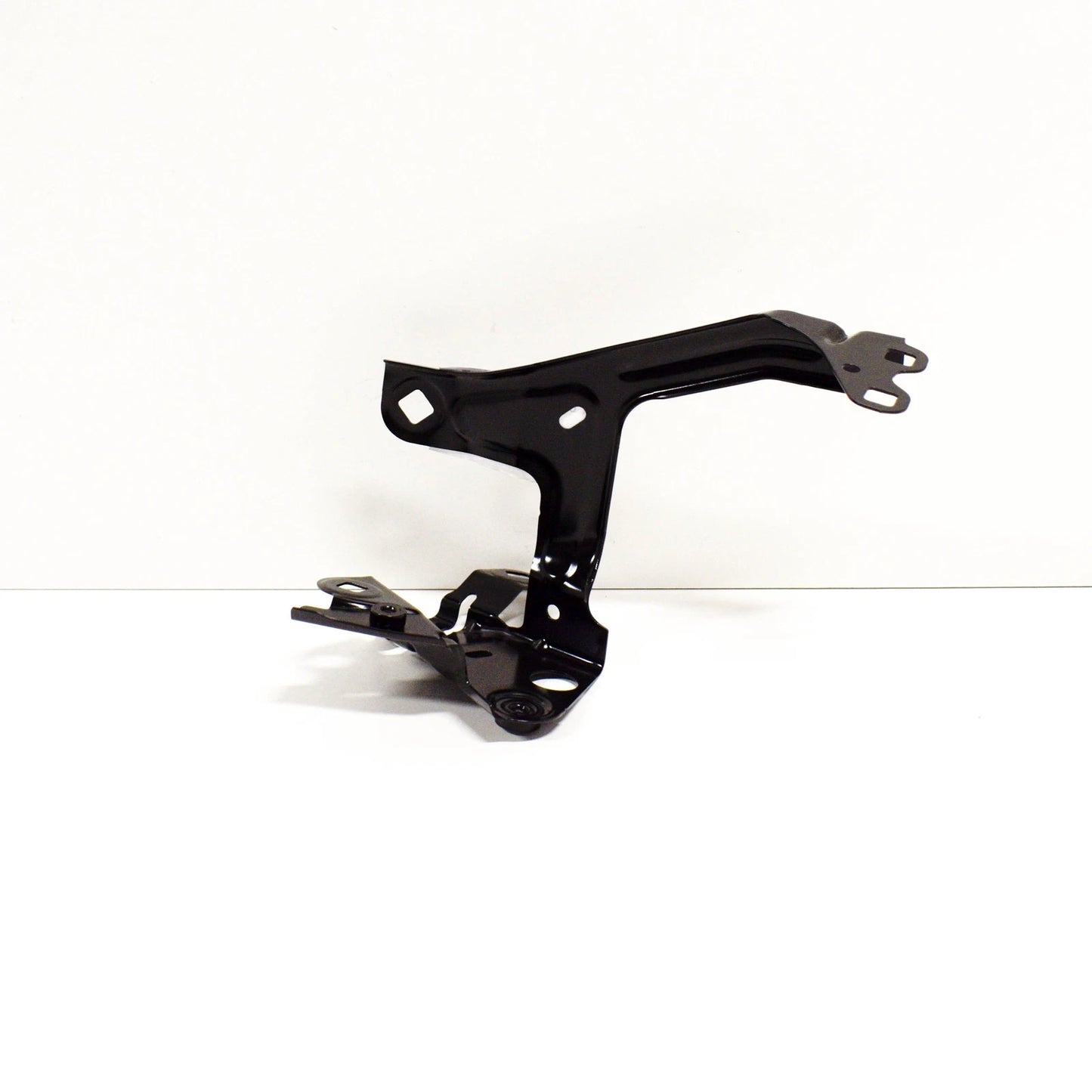 NEW BMW 5 G30 FRONT RIGHT SIDE PANEL BRACKET 41007440424 ORIGINAL