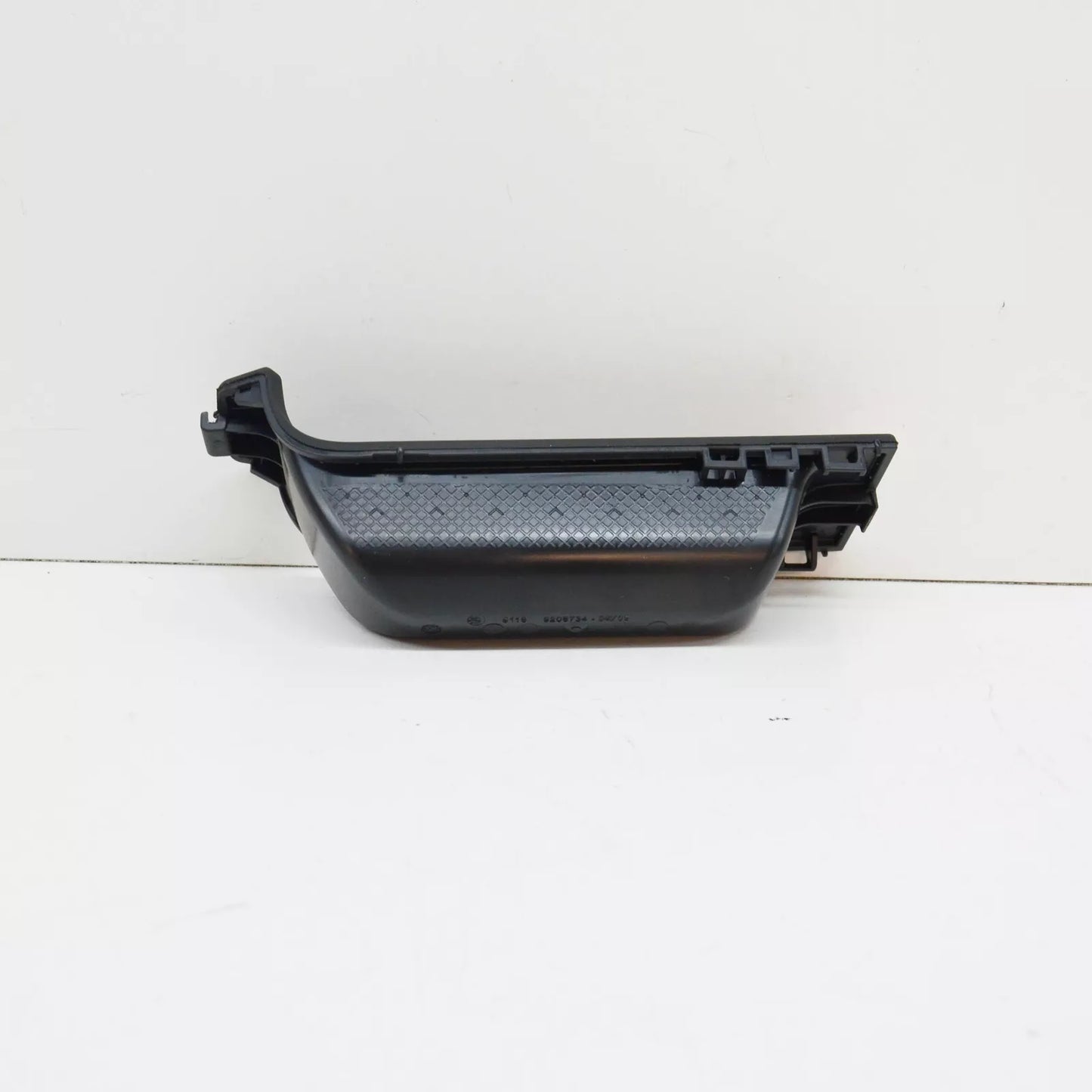 NEW BMW 5 F10 ODDMENTS TRAY 51169206734 ORIGINAL