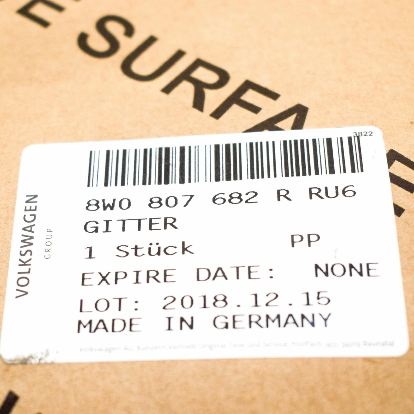 NEW AUDI A4 B9 FRONT BUMPER RIGHT GRILLE 8W0807682RRU6 2017