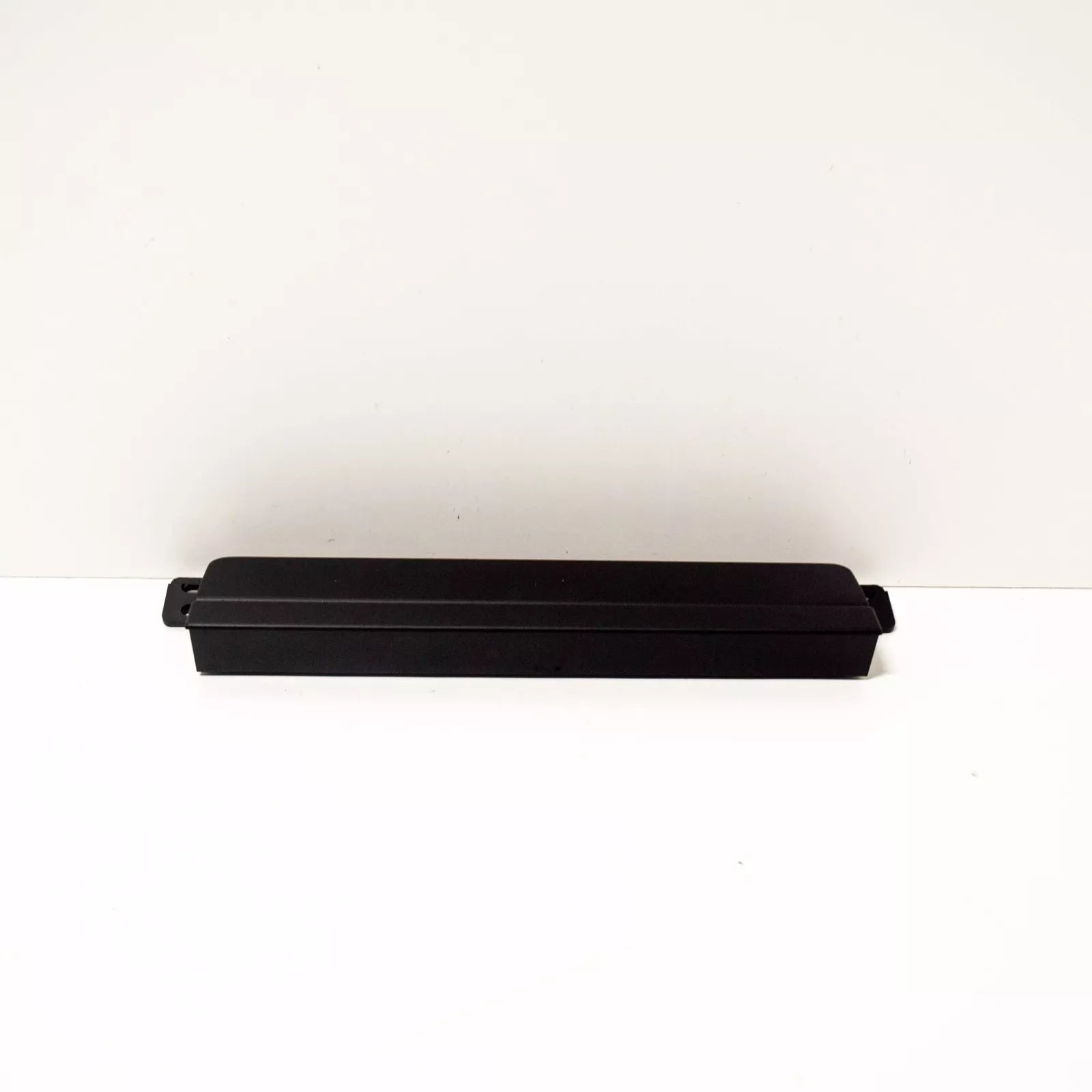 NEW BMW 3 E46 INSTRUMENT PANEL DASH STEREO RADIO COVER 65128229147 ORIGINAL