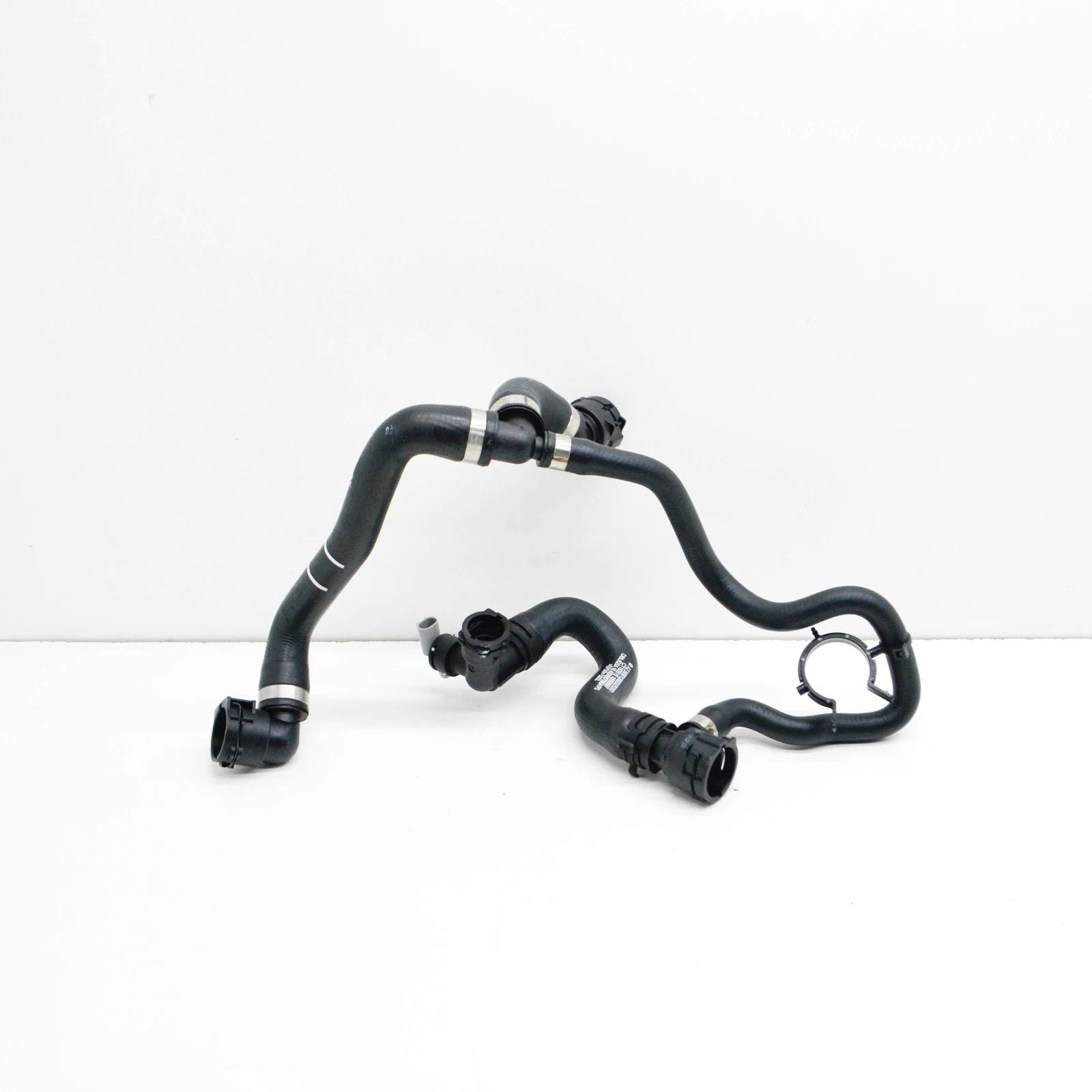 NEW MERCEDES-BENZ E W213 COOLANT FILLING HOSE PIPE A2385012800 ORIGINAL