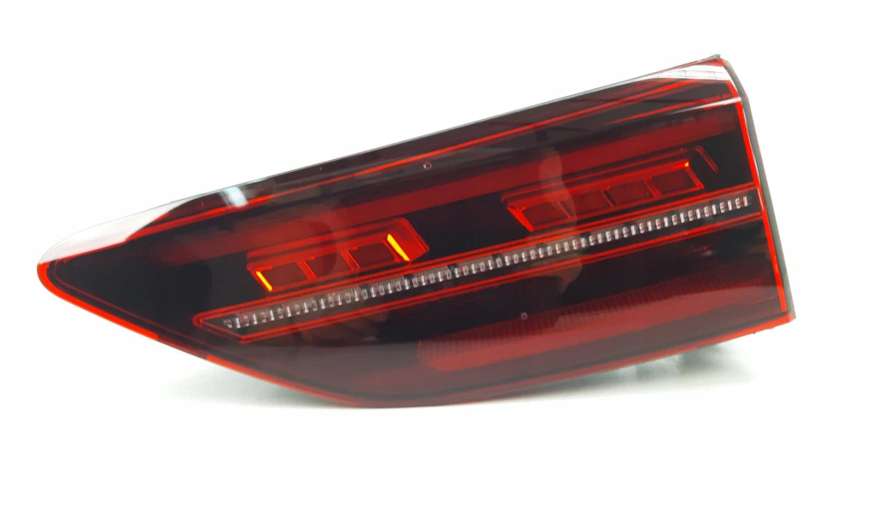 NEW VOLKSWAGEN GOLF MK8 REAR RIGHT INNER LED TAILLIGHT LHD 5H0945308 ORIGINAL