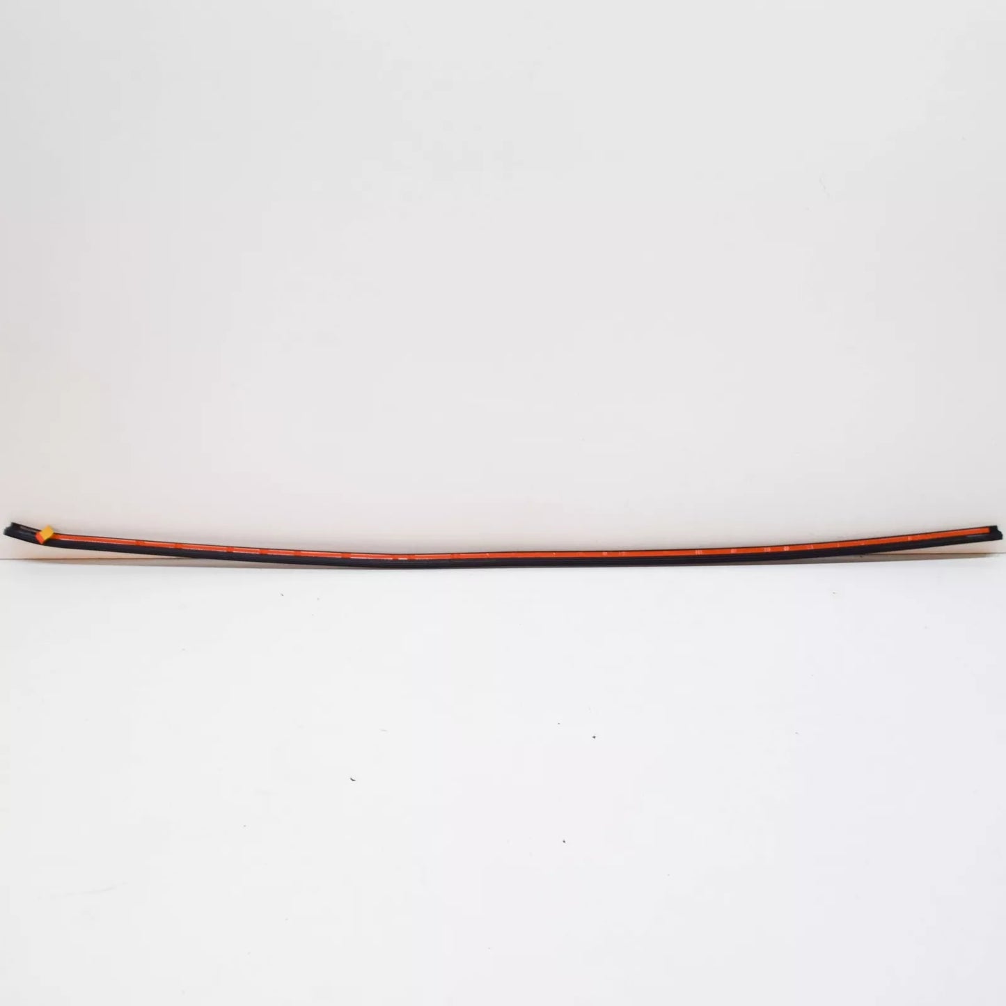 NEW BMW X6 E71 E72 WINDSCREEN UPPER MOULDING TRIM 51317179737 ORIGINAL