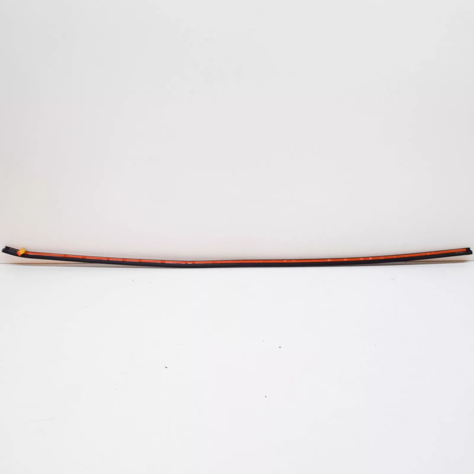 NEW BMW X6 E71 E72 WINDSCREEN UPPER MOULDING TRIM 51317179737 ORIGINAL