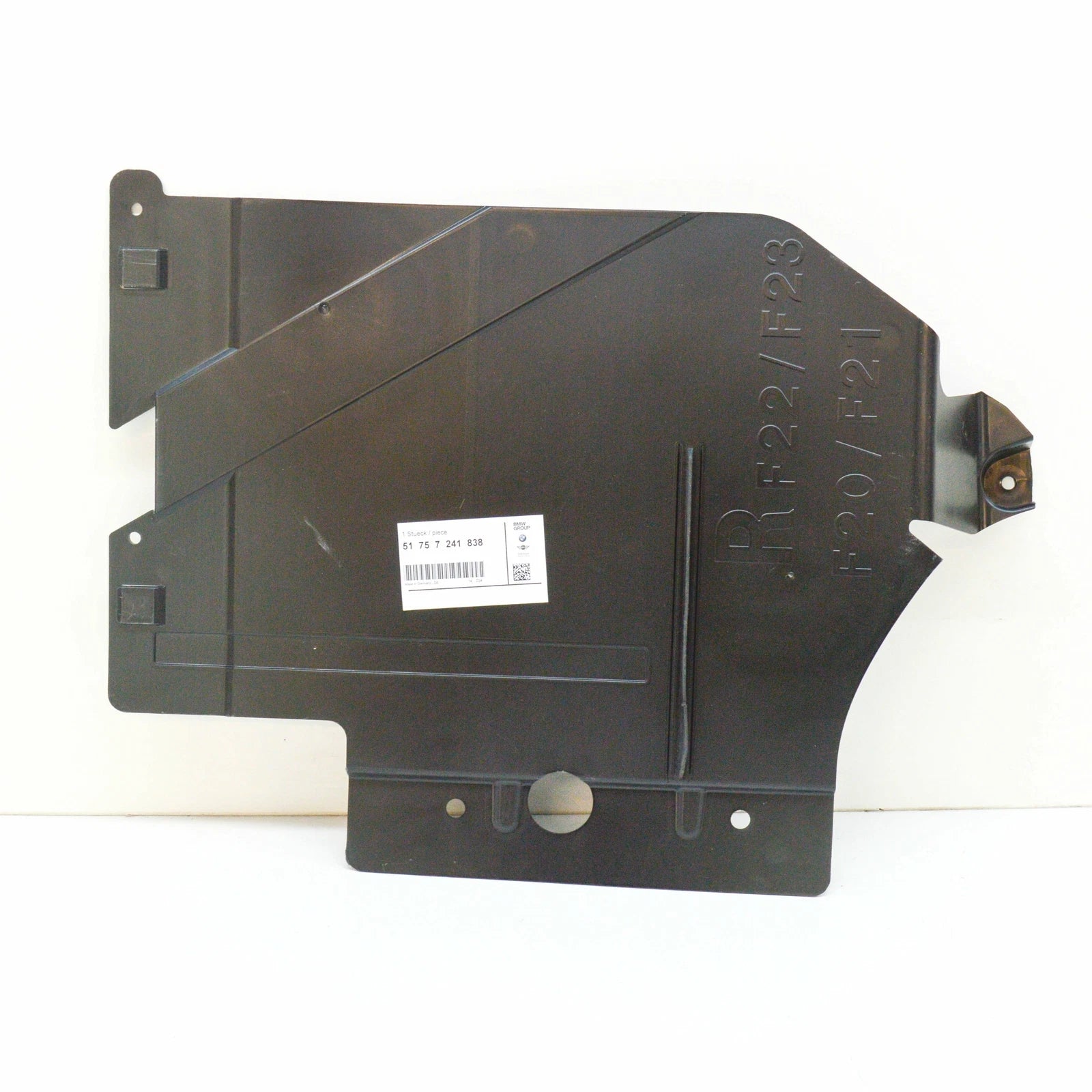 NEW BMW 1 F21 RIGHT SIDE UNDERBODY COVER 51757241838 ORIGINAL