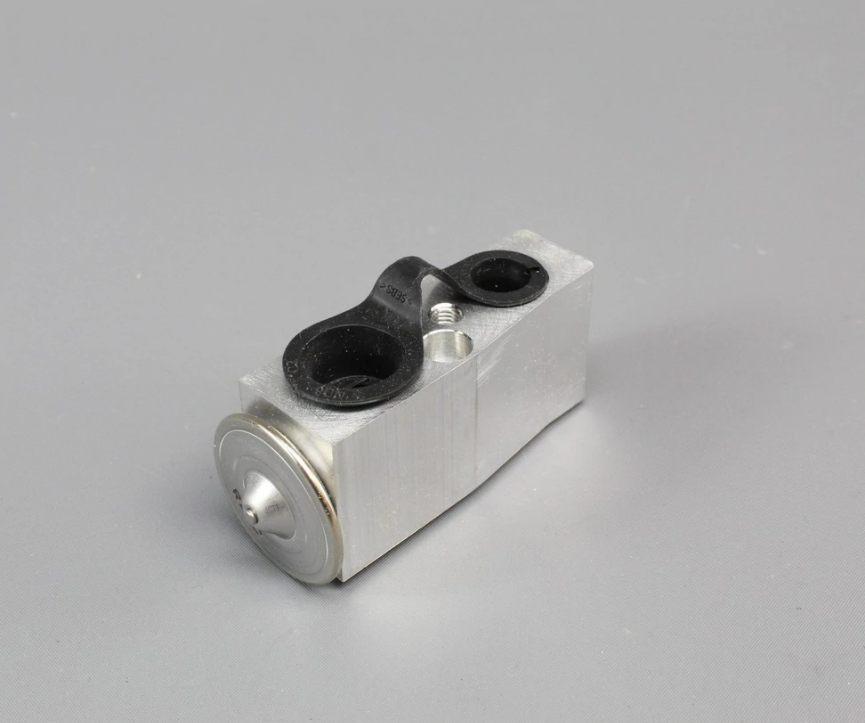 new vw golf vii variant ba5, bv5 air con expansion valve 5q0816679b original