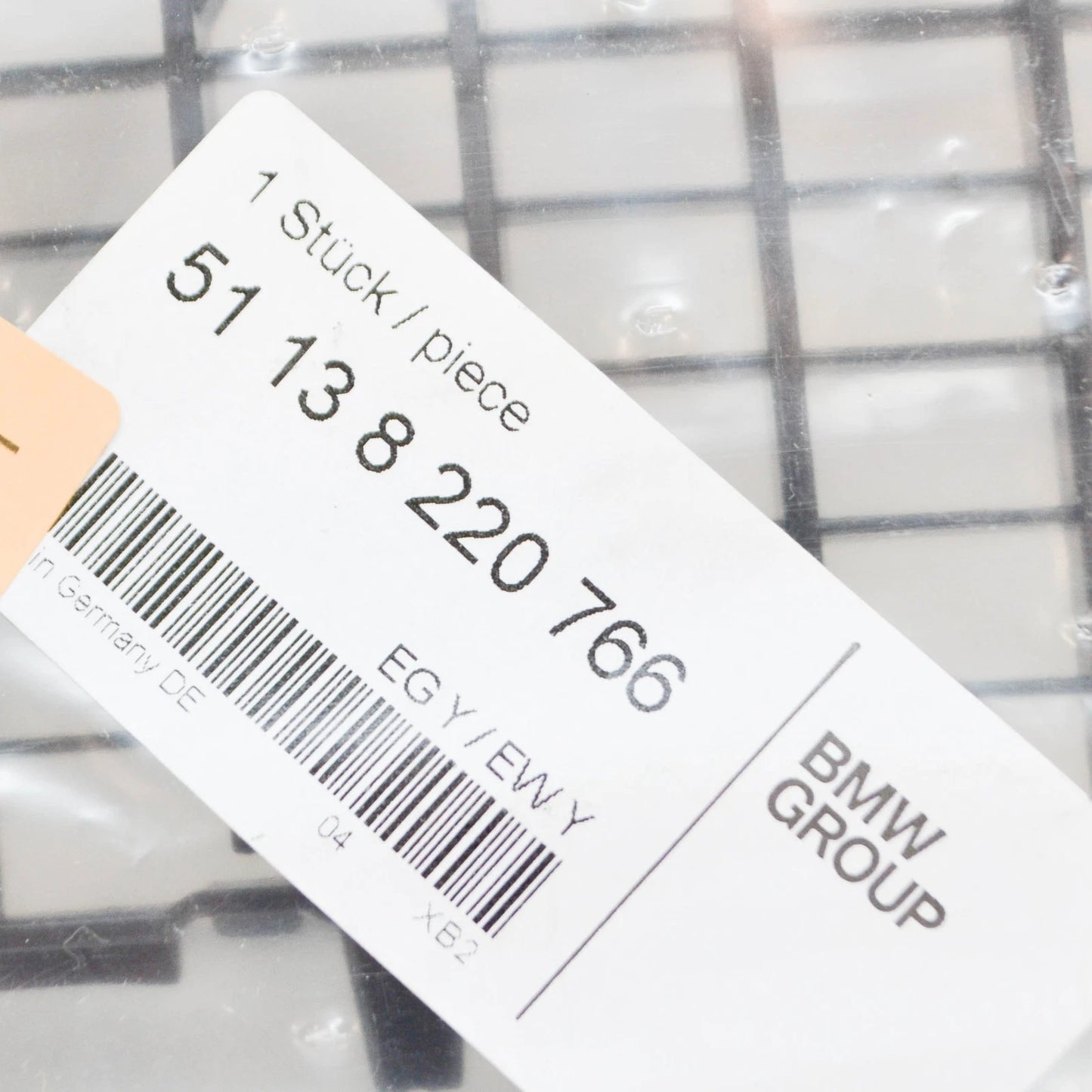 NEW BMW 3 COUPE E46 HOOD AIR VENT GRILLE 51138220766 8220766 ORIGINAL