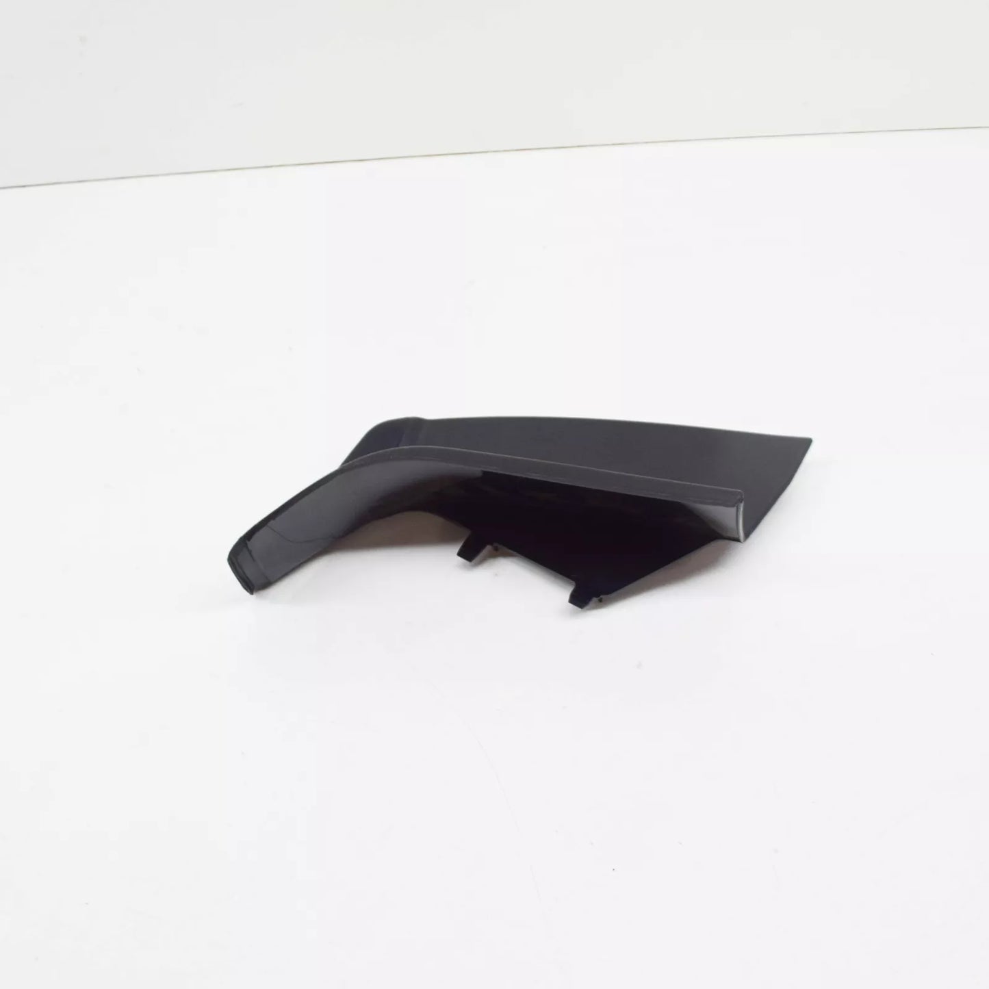 NEW AUDI A6 C7 REAR RIGHT TAIL LIGHT TRIM 4G5853268 ORIGINAL