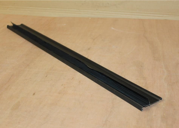 new vw sharan 7n upper engine radiator seal 7n0121345p original