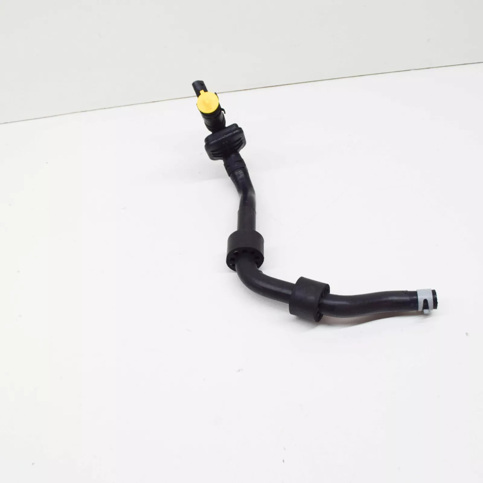 NEW VOLKSWAGEN EOS FUEL HOSE LINE 1K0130307CC