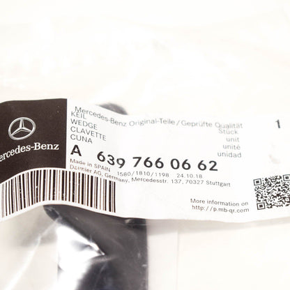 NEW MERCEDES-BENZ VITO W639 REAR DOOR TOP AND BOTTOM WEDGE A6397660662 ORIGINAL