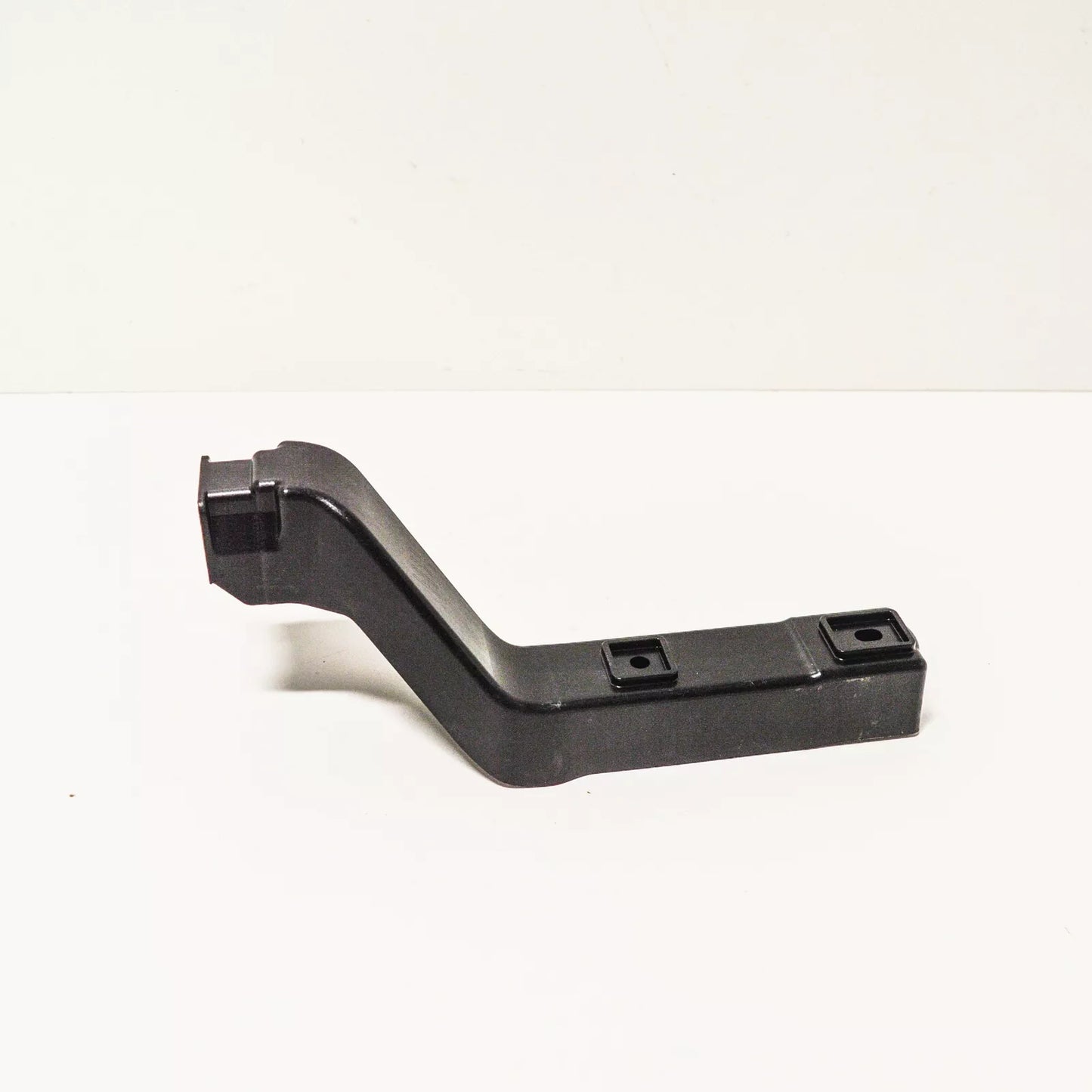 NEW AUDI A6 C7 REAR RIGHT BUMPER HOLDING STRAP CARRIER 4G9807330A ORIGINAL