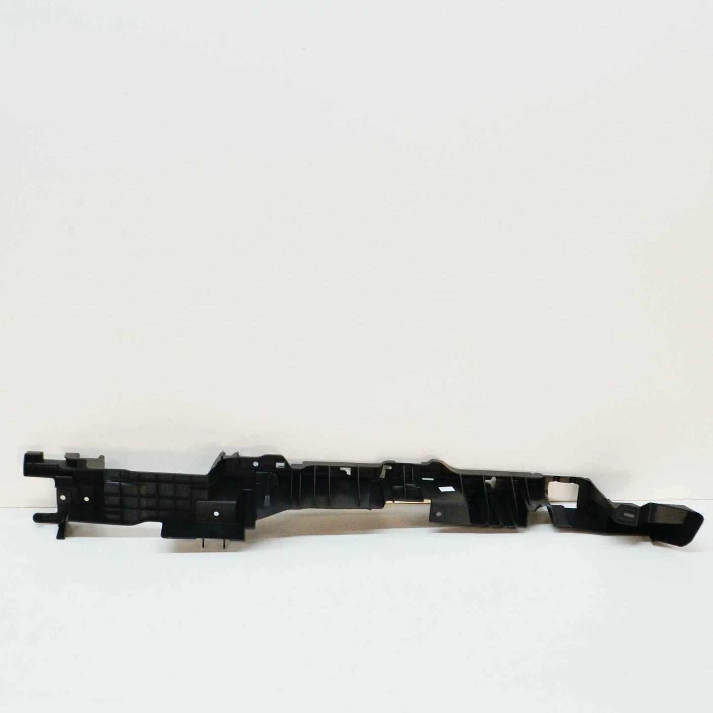 NEW BMW X7 G07 TRUNK REAR RIGHT SIDE MEMBER PAD 51477438978 ORIGINAL