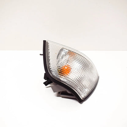 NEW BMW 3 E36 WHITE FRONT TURN INDICATOR LIGHT LEFT 82199403095 ORIGINAL