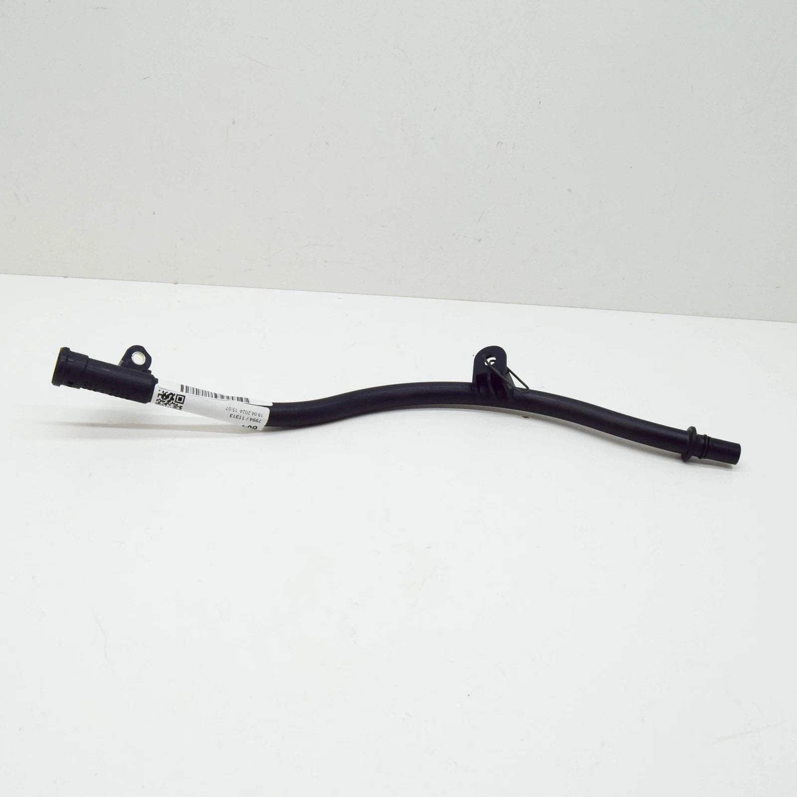 NEW VW AMAROK 2H ENGINE OIL DIPSTICK TUBE 03L115629G ORIGINAL