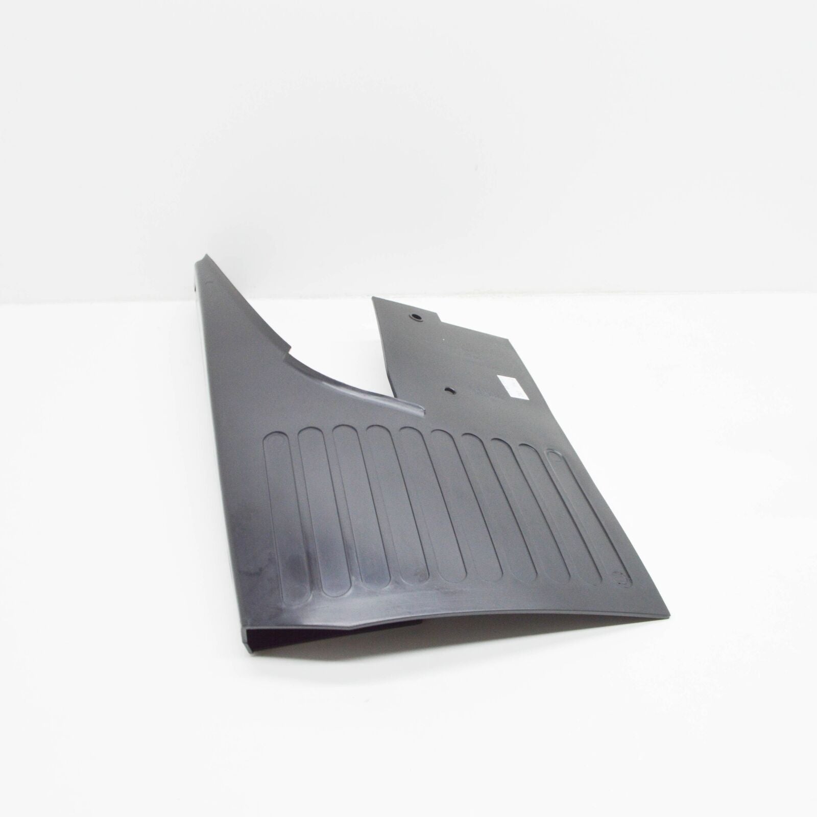 NEW MERCEDES-BENZ SPRINTER 909 REAR LEFT MUDGUARD A9098820000 2015 ORIGINAL