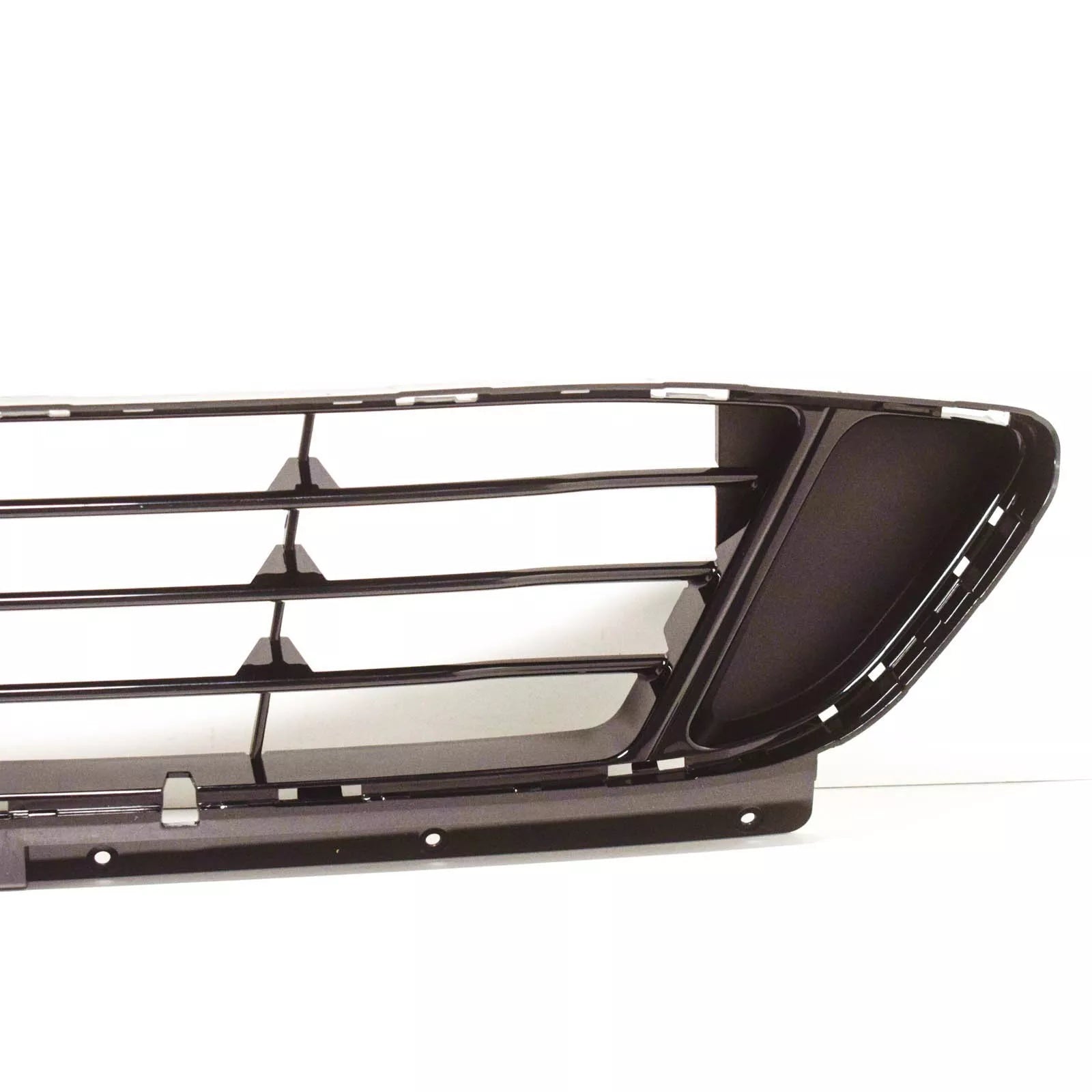 NEW BMW 2 F45 FRONT BUMPER CENTER CLOSED GRILLE SPORT LINE 51117364729 ORIGINAL