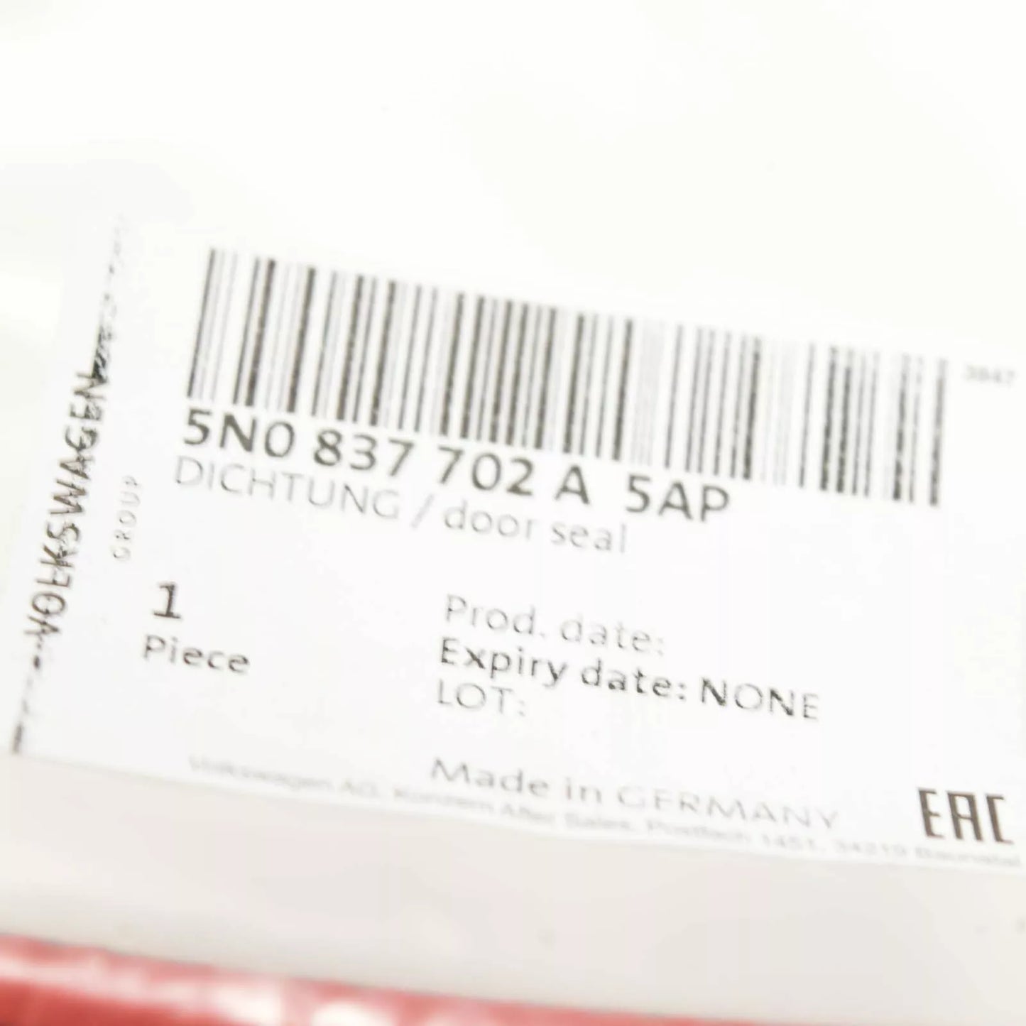 NEW VOLKSWAGEN TIGUAN MK1 FRONT RIGHT DOOR SEAL LOWER 5N0837702A5AP