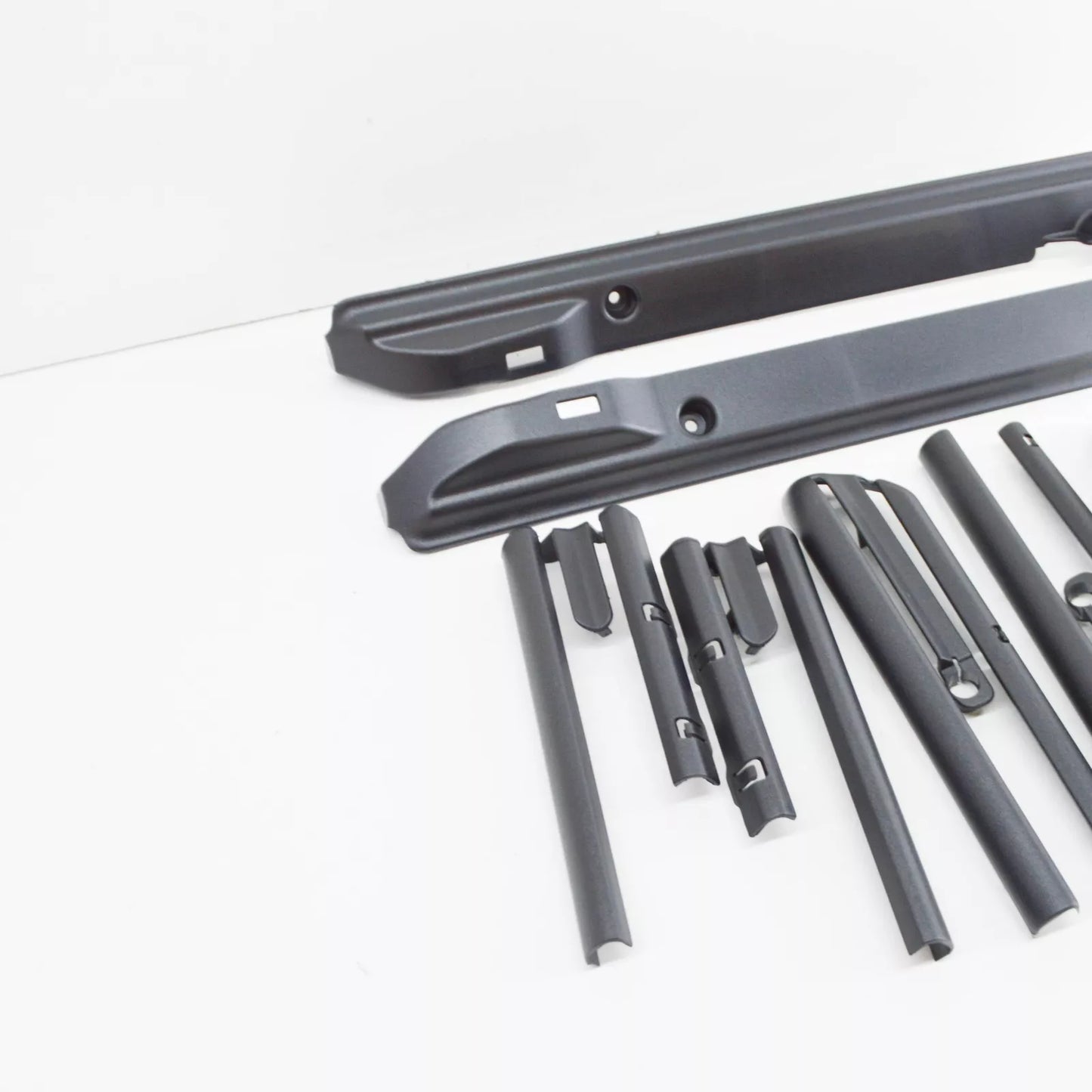 NEW BMW 5 E39 FRONT SEAT RAIL COVER KIT 52108217315 8217315 ORIGINAL