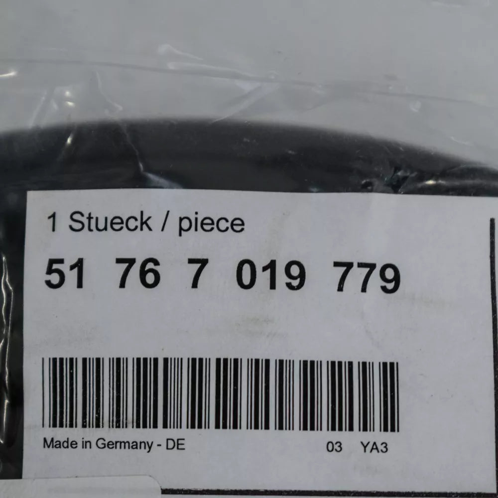 NEW BMW 5 F10 FRONT BONNET HOOD RUBBER SEAL 51767019779 ORIGINAL