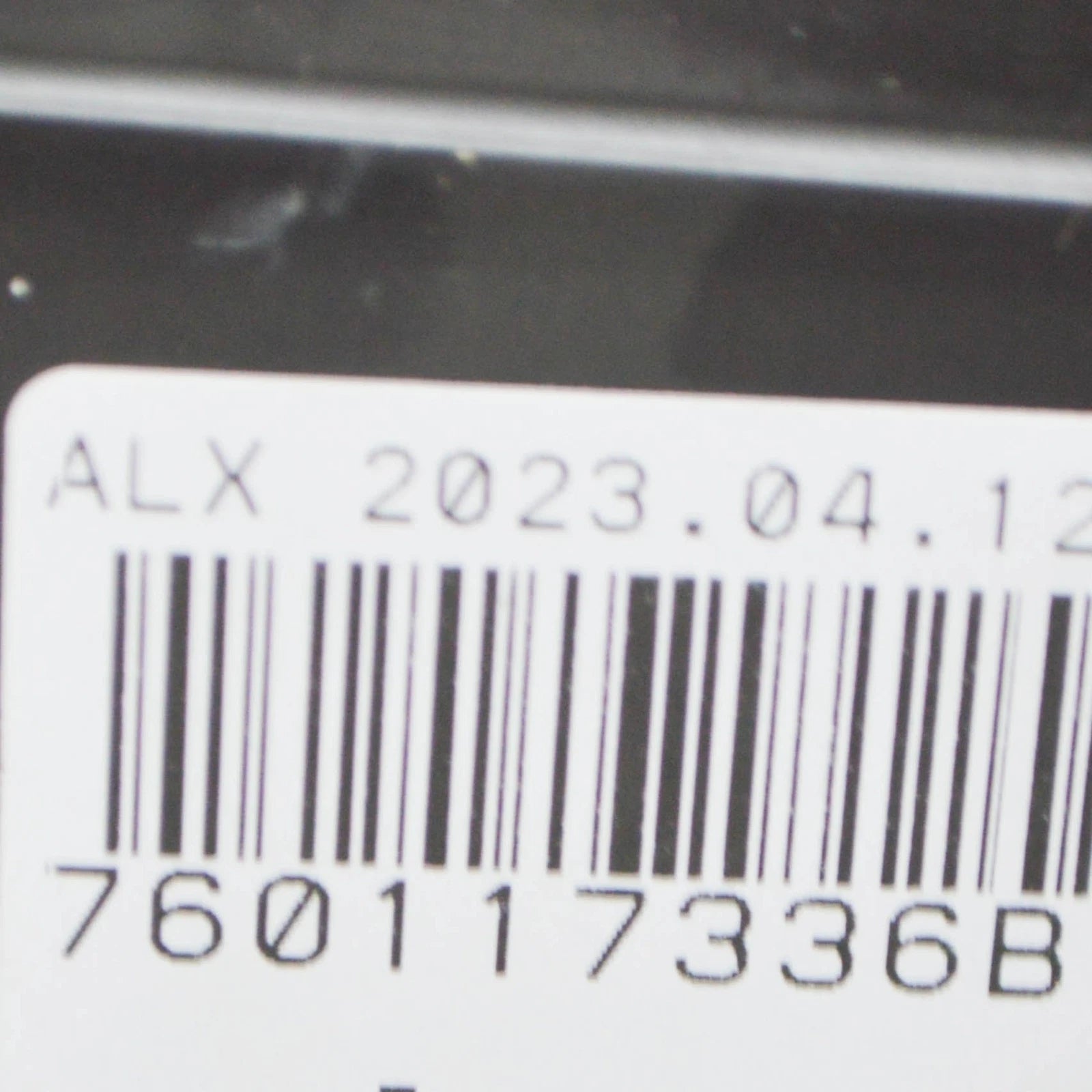 NEW VOLKSWAGEN TOUAREG CR7 RADIATOR AIR DIVERTER 760117336B 2018 ORIGINAL