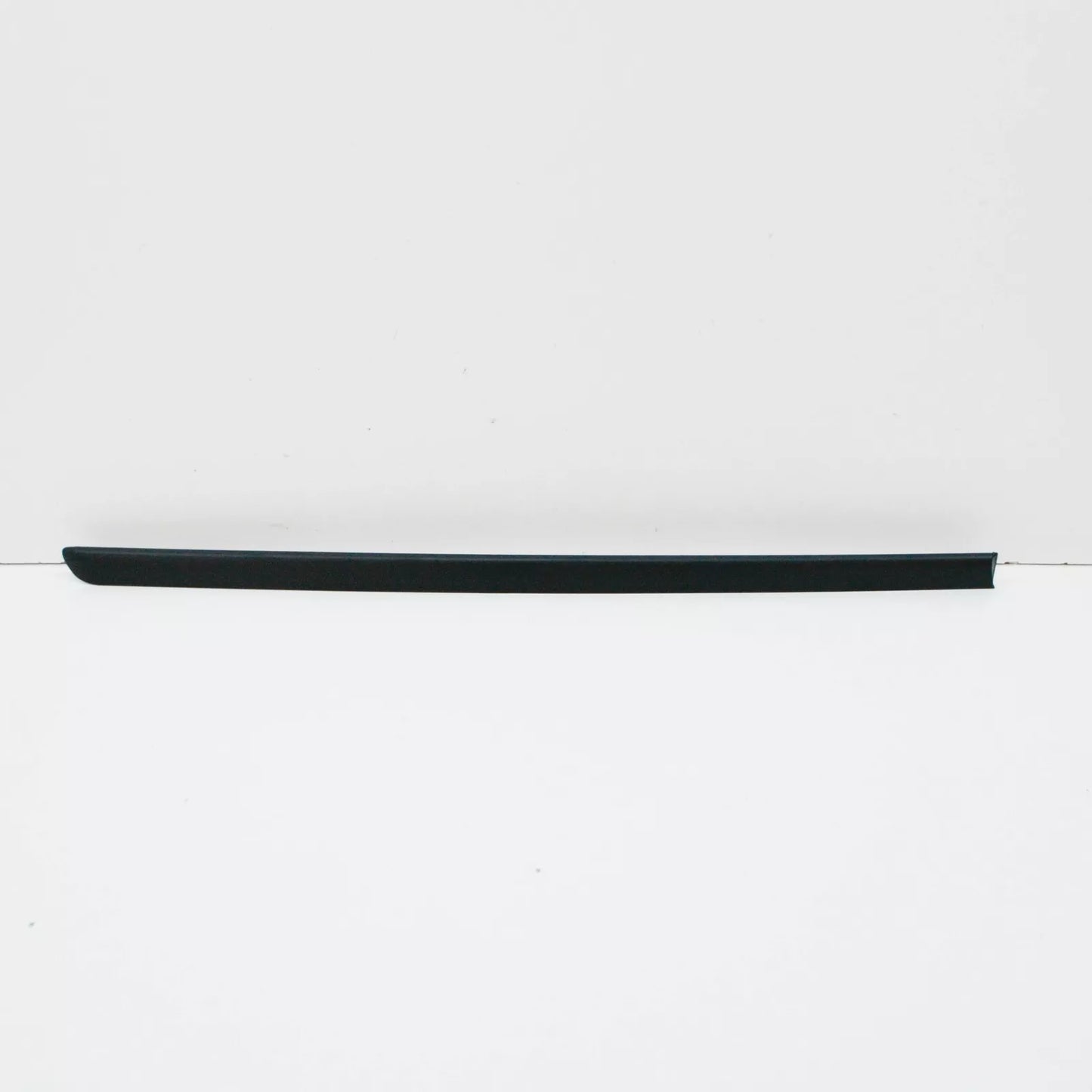 NEW BMW 3 E46 REAR RIGHT DOOR MOLDING TRIM 51138208452 8208452 ORIGINAL