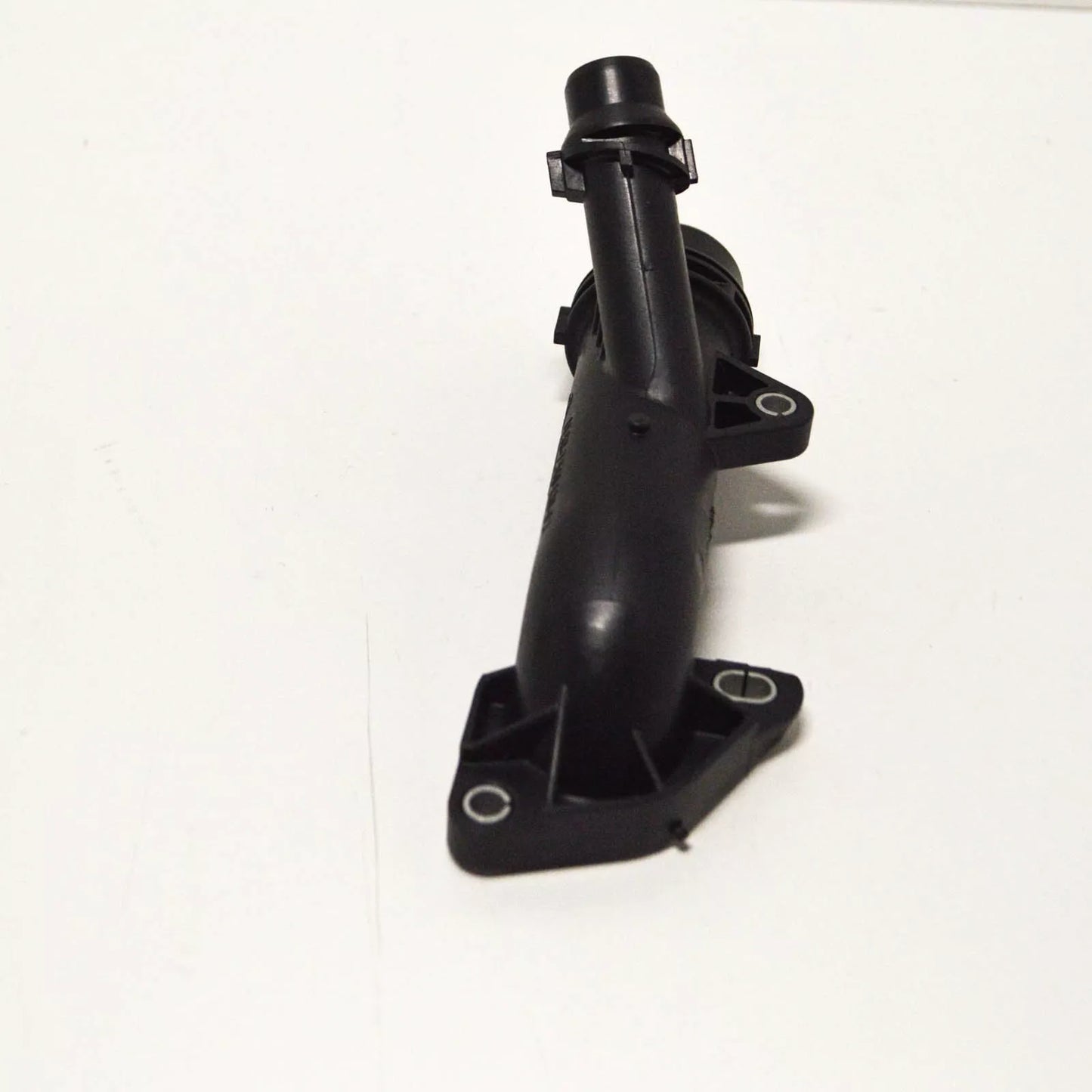 NEW BMW 1 E81 1.6I 89KW COOLING SYSTEM CONNECTOR 11537560130 ORIGINAL