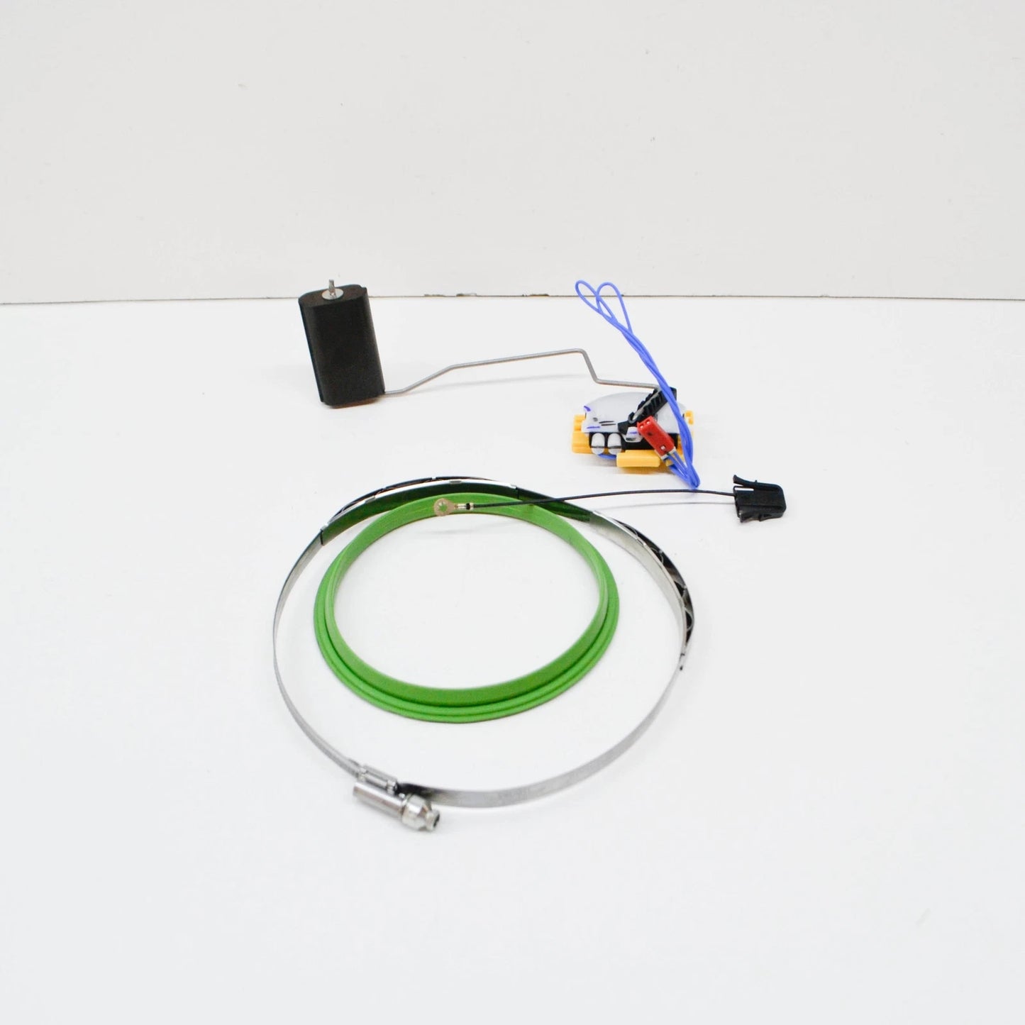 NEW BMW X5 E70 FUEL LEVEL SENSOR 16117212633 7212633 ORIGINAL