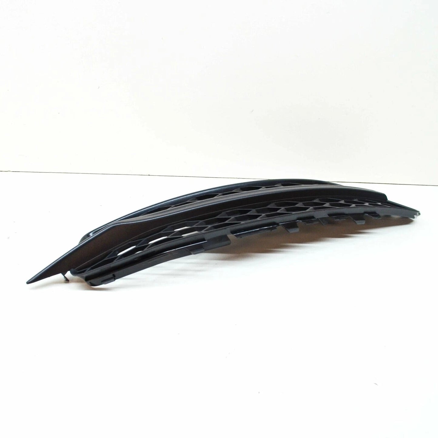 NEW AUDI A6 C7 LEFT FOG LIGHT SURROUND GRILLE 4G0807681D9B9 2011 ORIGINAL