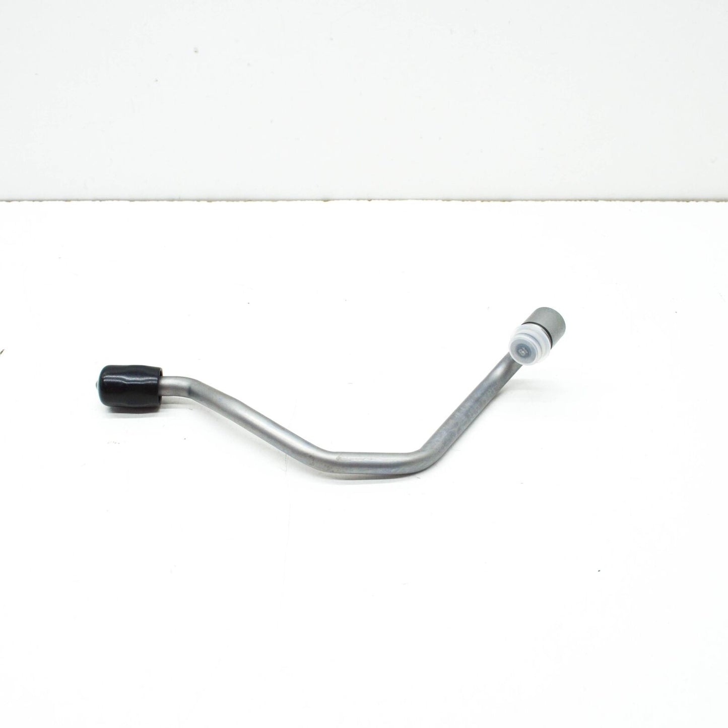 NEW MERCEDES-BENZ E W211 BOTTOM OIL LINE A2112700027 ORIGINAL